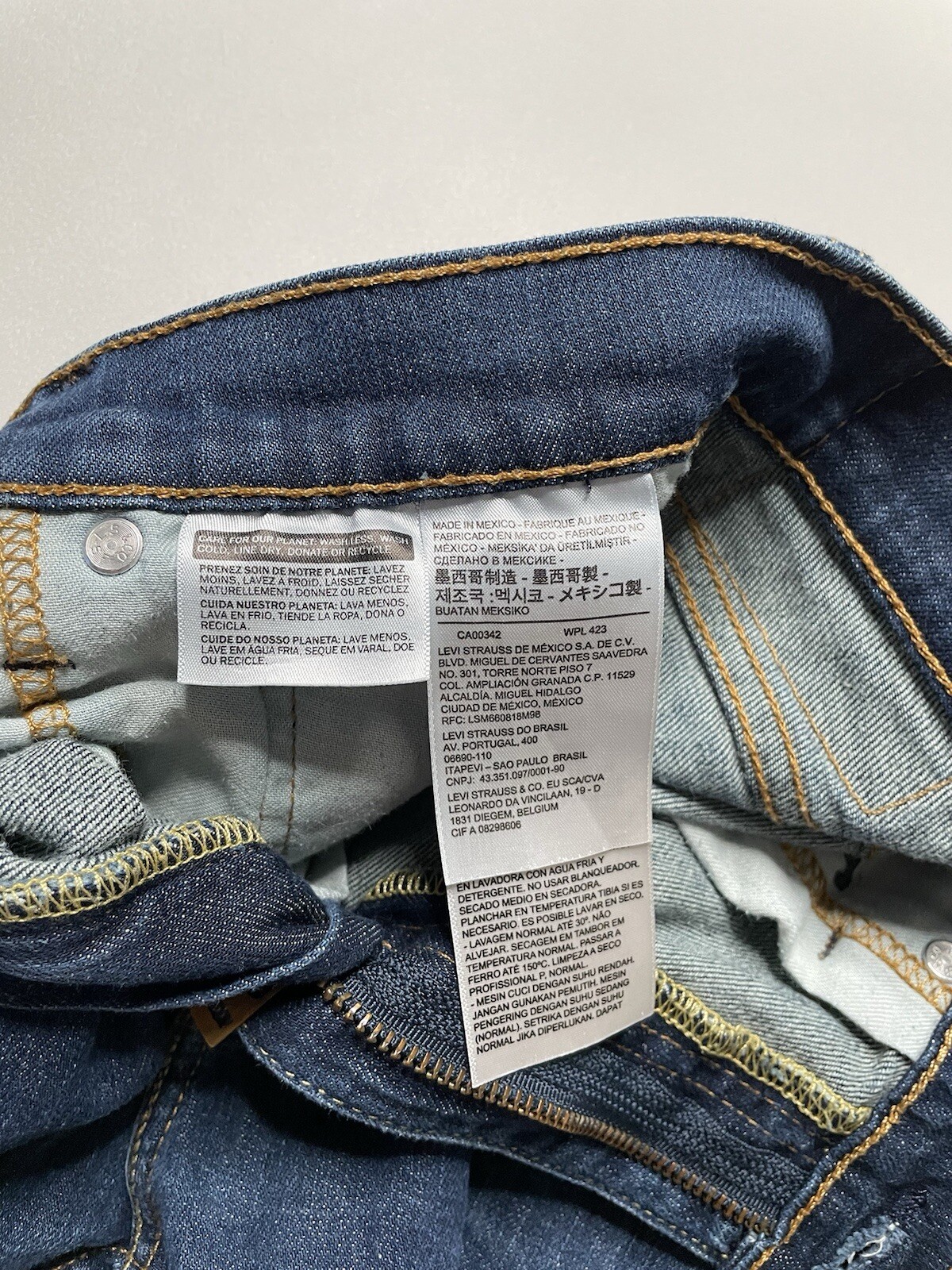 Vintage Wash Levi’s 513 Slim Straight Leg Denim Blue Jeans 30 x 31