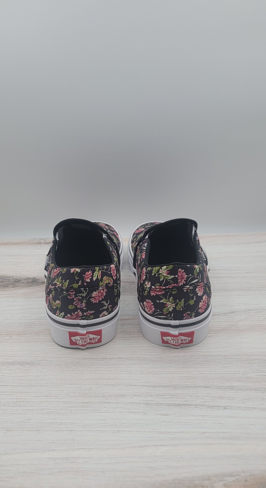 Vans Asher Dark Floral Black Multi Canvas Slip On Women’s Size 7.5 NWB
