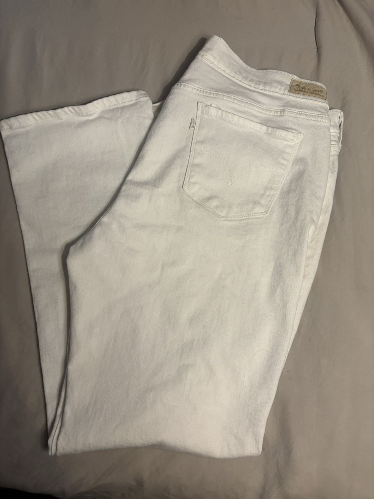 Women’s Levi’s 505 White Straight Leg Size 18