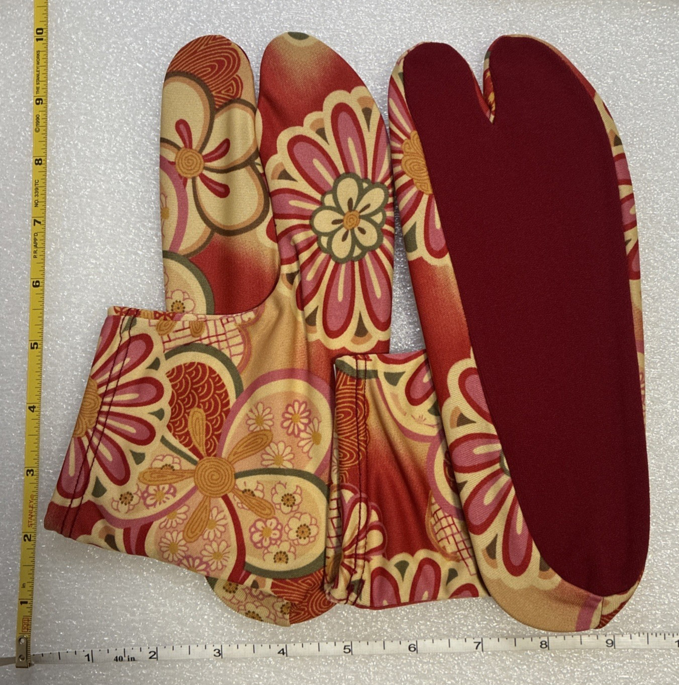Tabi socks, split toe socks, made in Japan, floral pattern, new (other)
