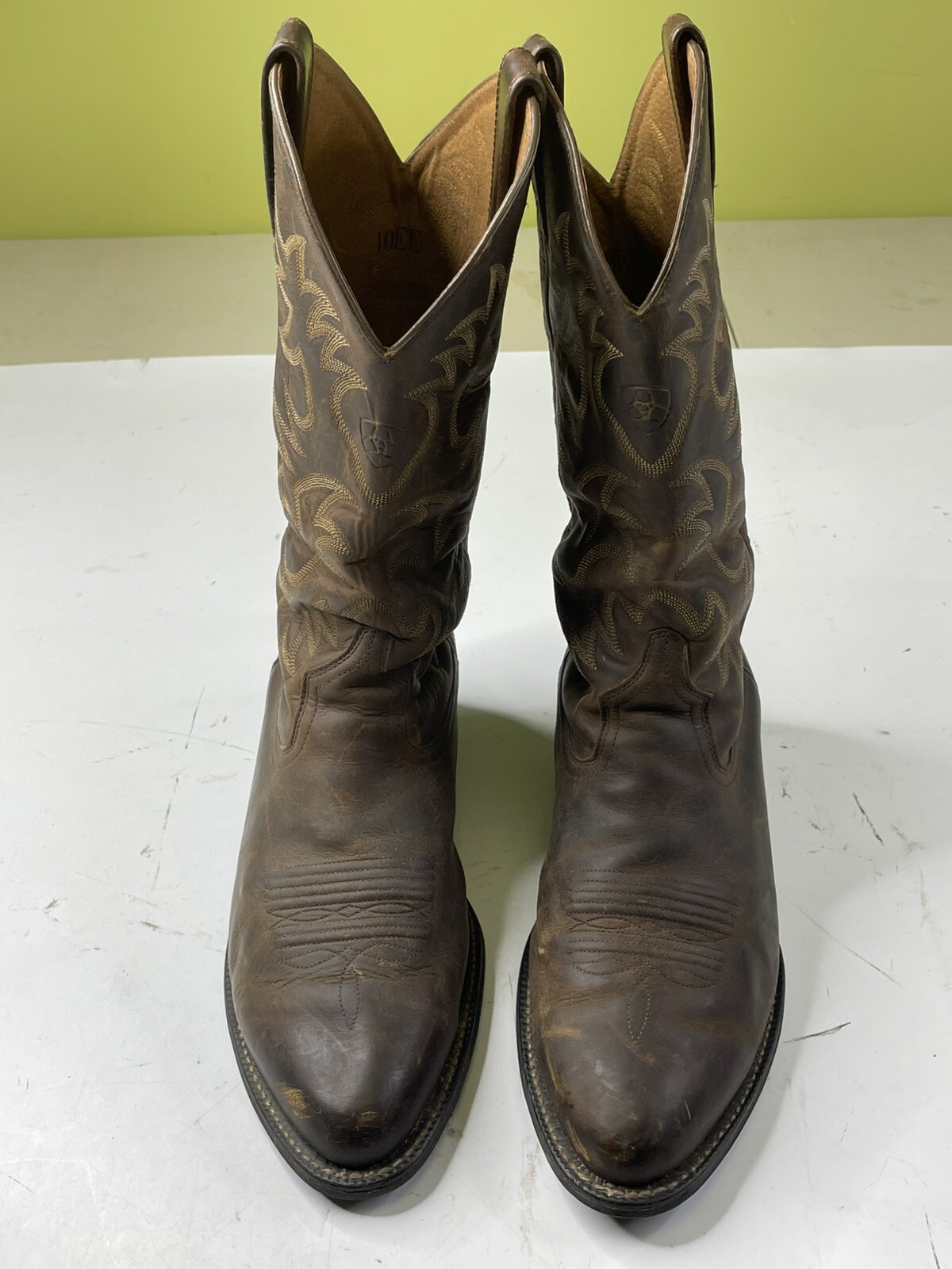 Ariat Mens Western Cowboy Boot Size 10 EE Brown Style 10002294(34725) Wide