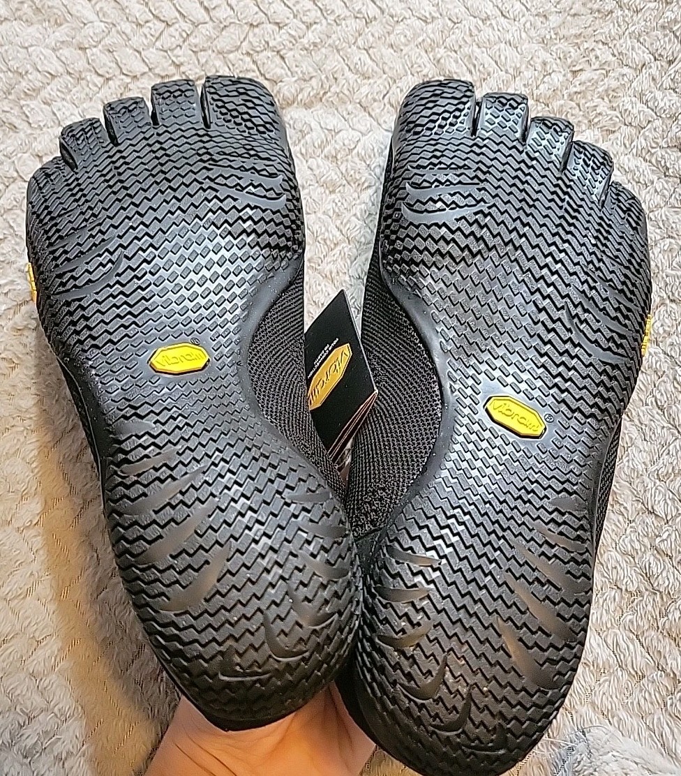 Vibram Fivefingers EL-X Knit Black Men’s Size 12.5-13 (23M8601)