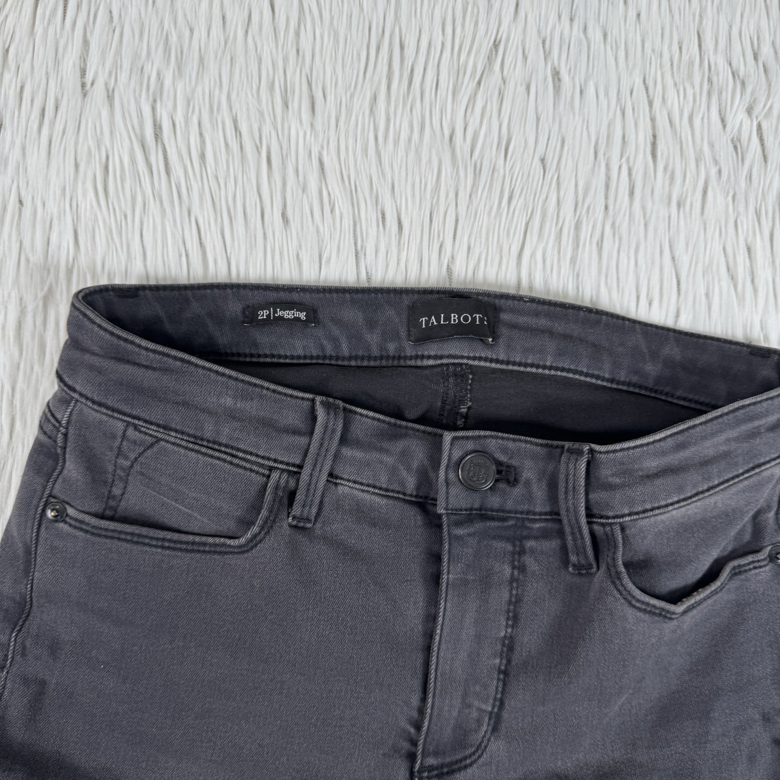 Talbots Black Charcoal Wash Mid-Rise Jegging Denim Jeans Women’s Size 2P