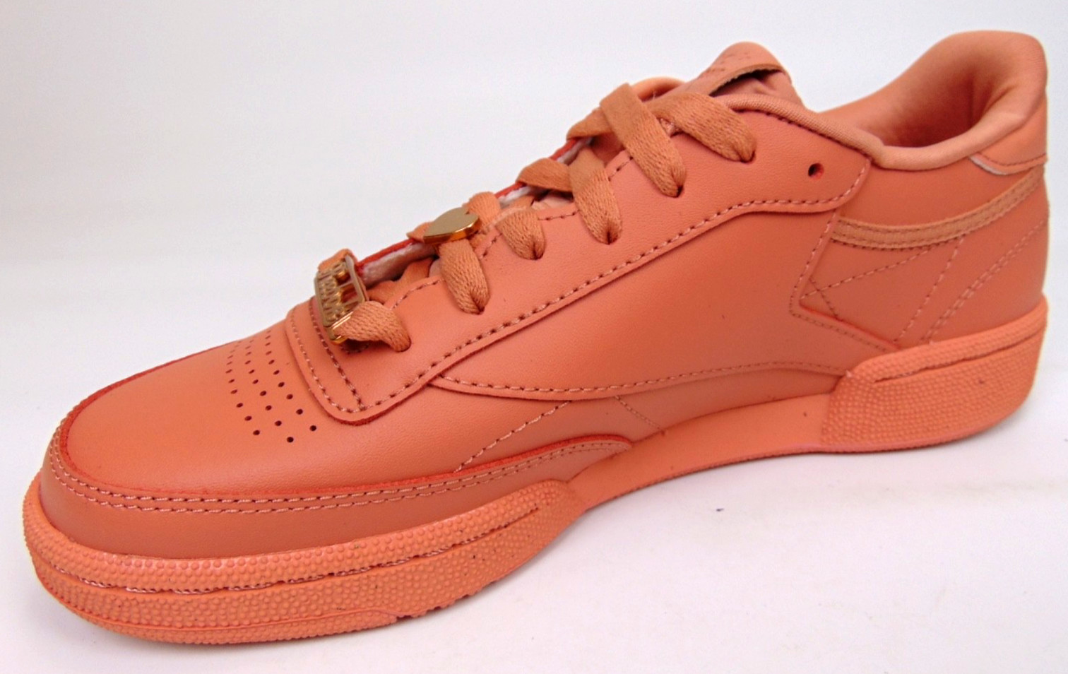 NEW! Reebok Club C 85 Casual Classic Sneakers Women’s Size 7.0 M, Mauve Leather