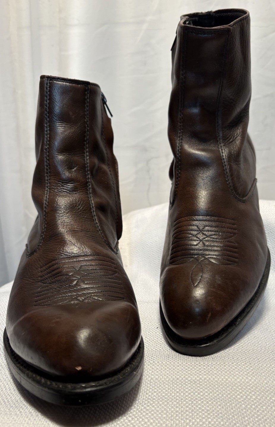 Laredo Men’s Brown Leather Boots Size 9 EW Ankle Boots Side Zip Almond Toe