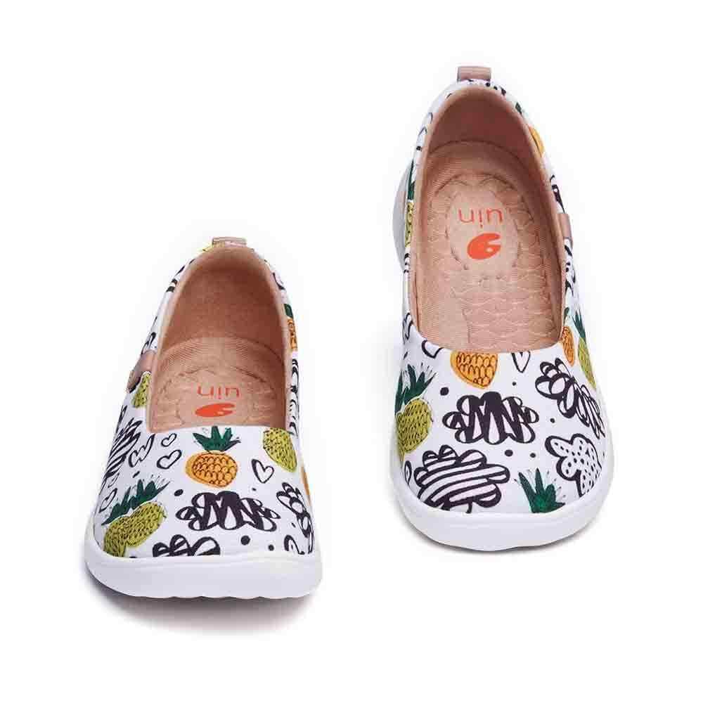 Women Size 5-12 NWT UIN Slip On Shoes Canvas Comfortable “Sweet Pineapple”