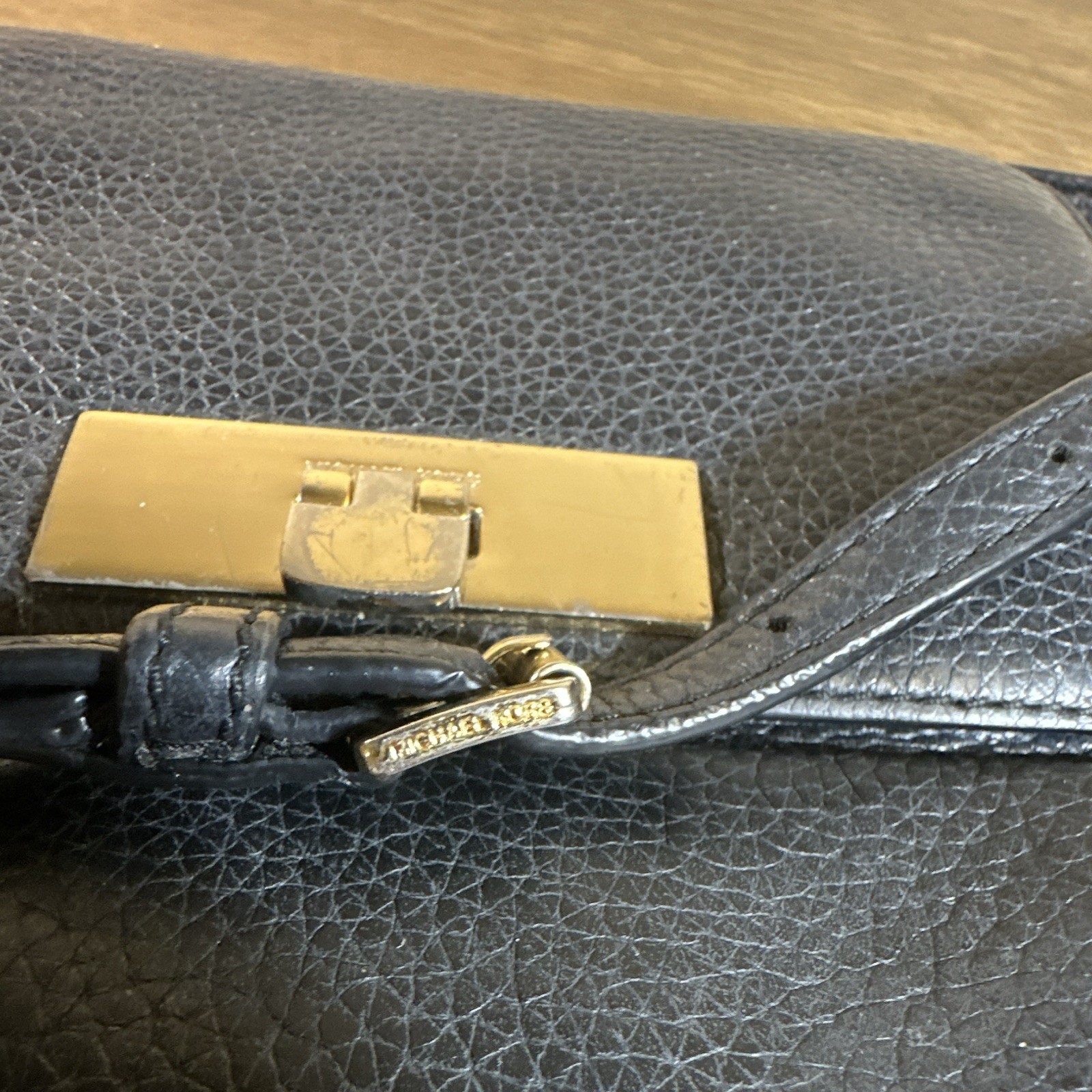 Michael Kors Black Pebbled Crossbody Bag Gold Hardware Turn Lock, Pockets
