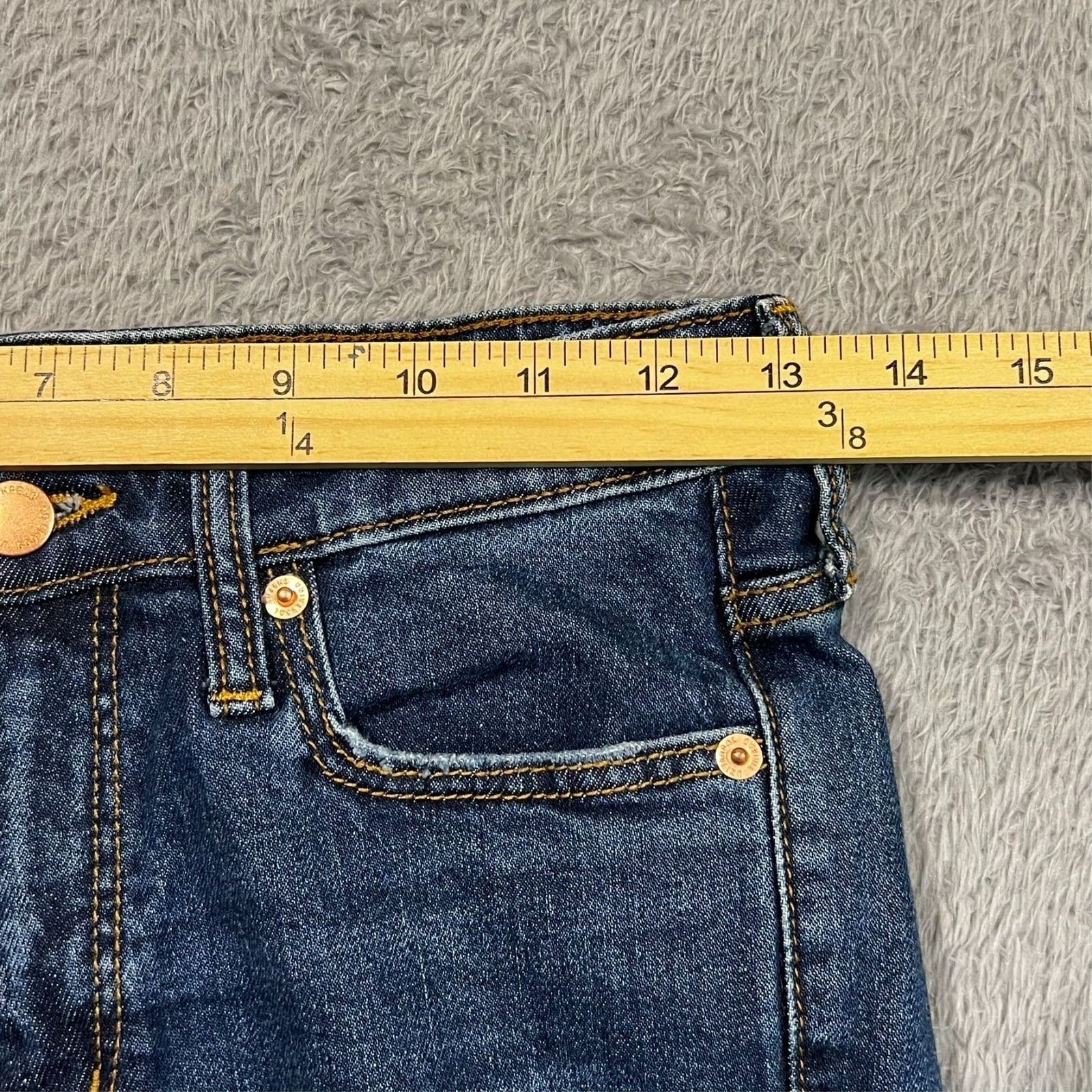 Universal Thread Jeans High Rise Slim Straight Distressed Dark Wash Womens 2/26R