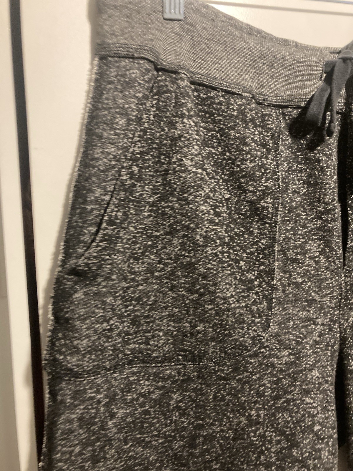 BDG Shorts Knit Fabric Stretch Drawstring Waist Size L Black / Gray / White