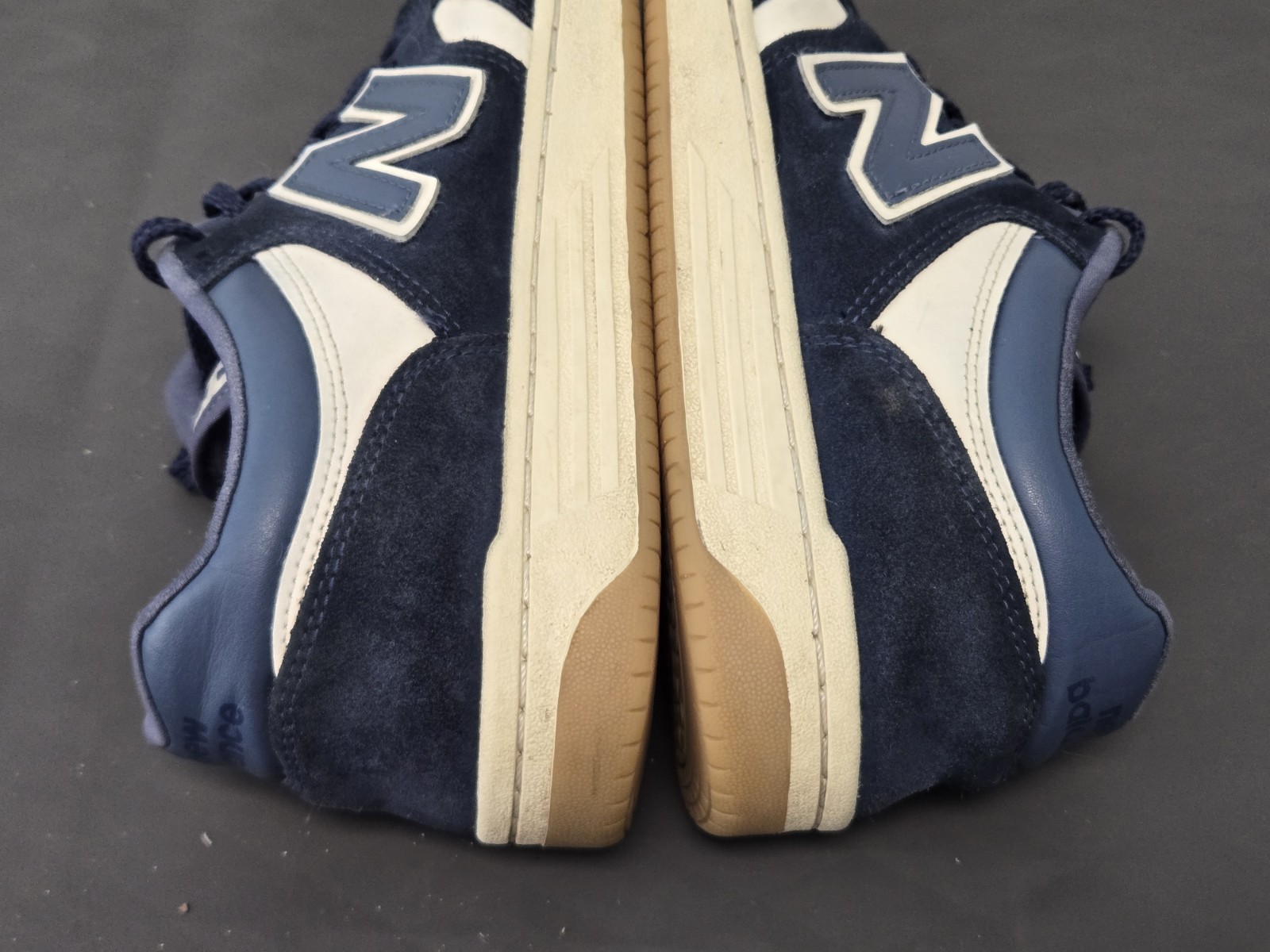 New Balance BB480 Mens Athletic Casual Shoes White/Navy Blue BB480 Size 10