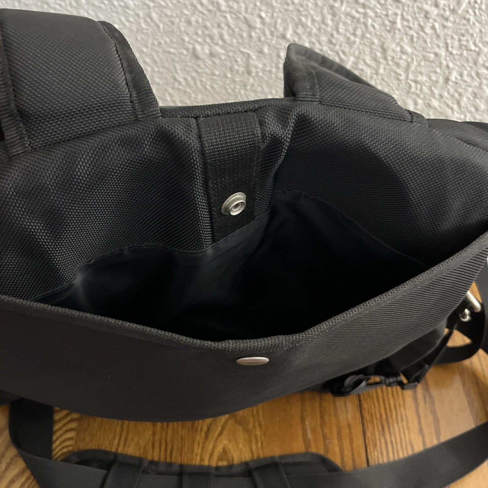 Vintage 2002 Ferrari Fila Backpack Messenger Bag Expandable Michael Schumacher