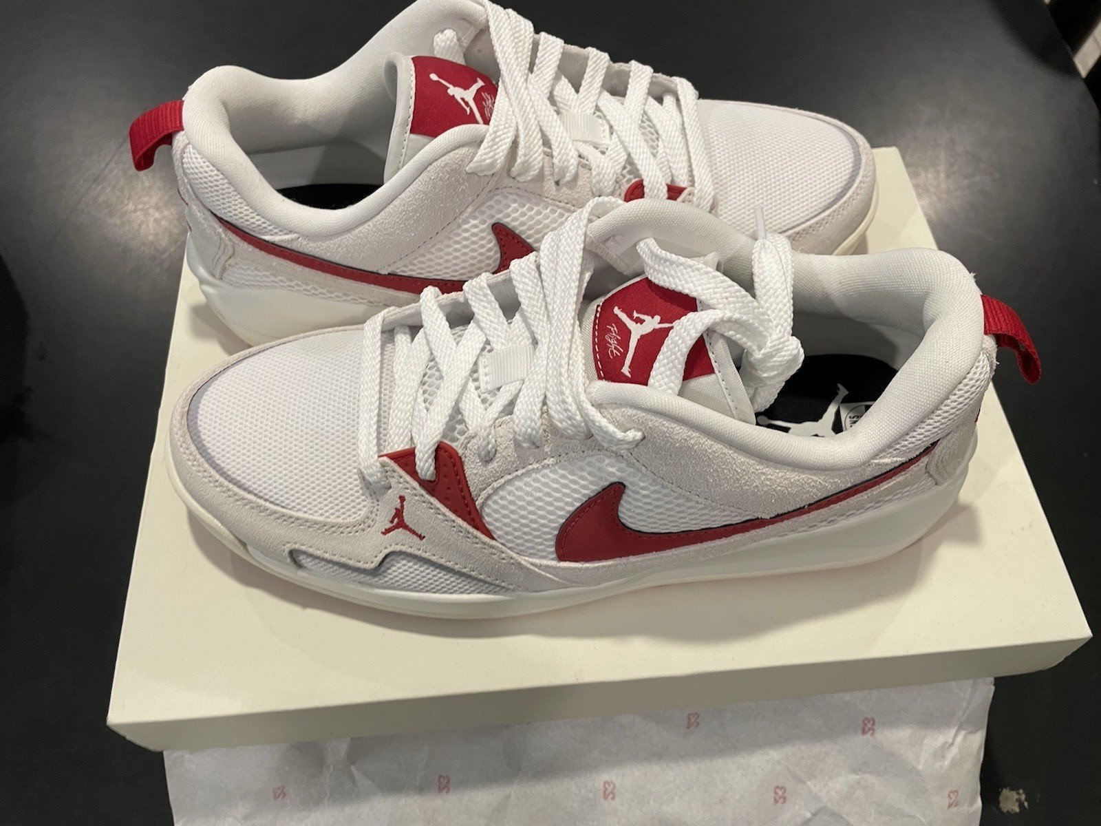 Jordan Air Jordan CMFT Era Men’s Sneakers White/Varsity Red HJ6777-116