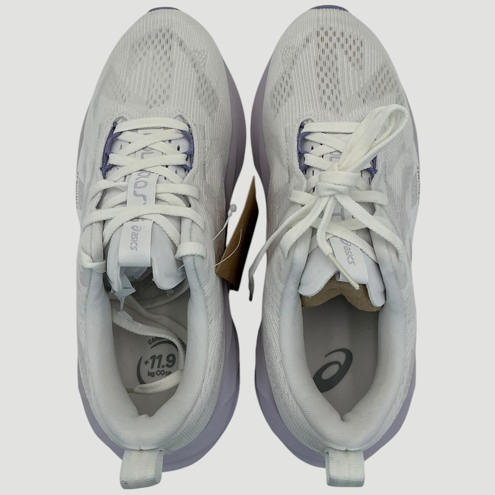 Asics Novablast 5 Women’s Size 7 D (Wide) White/Lilac Running Shoes NIB