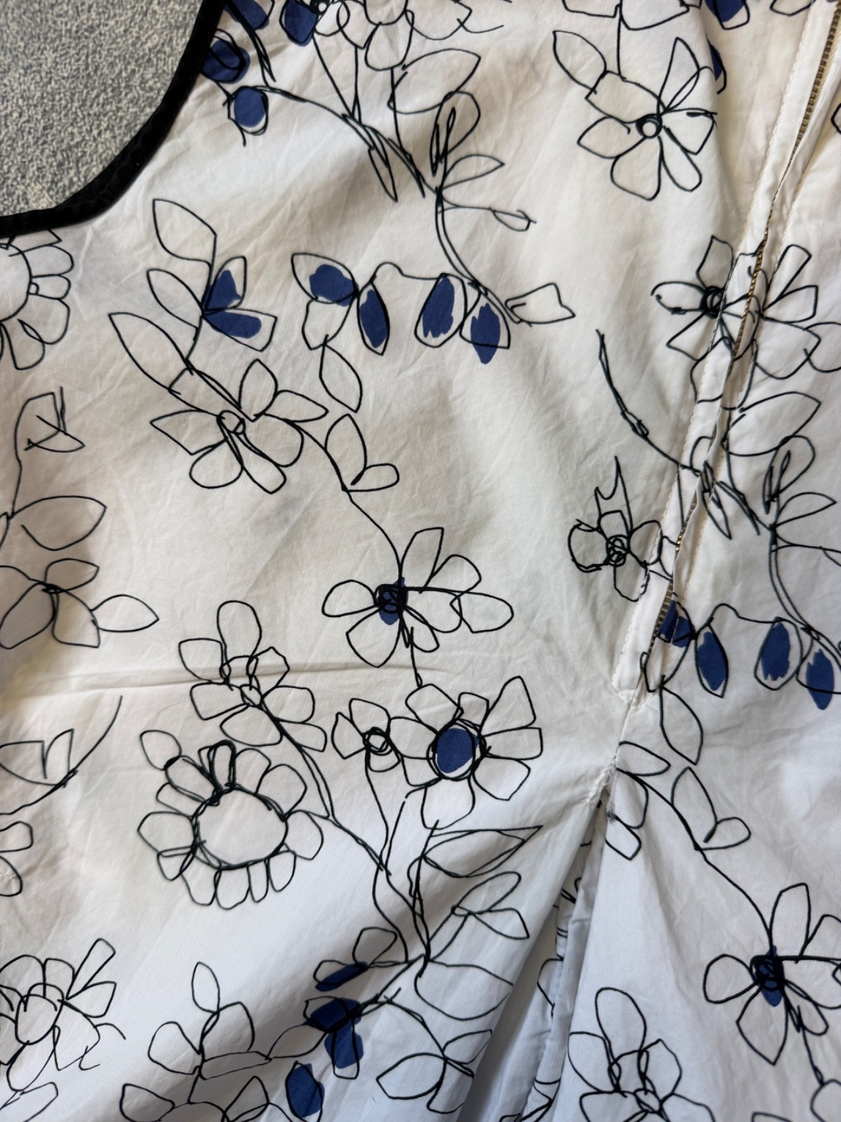 Marni Floral Sleeveless Blouse White Black Blue Made in Italy