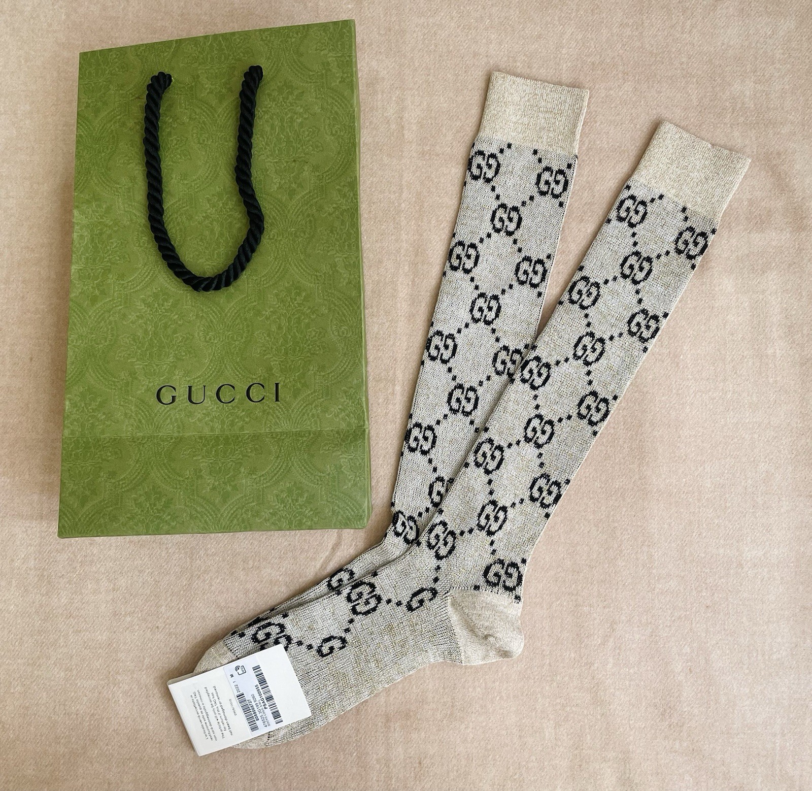 Brand new Gucci GG Logo Glittery Socks Beige Women’s Size M 9 (20-22cm)