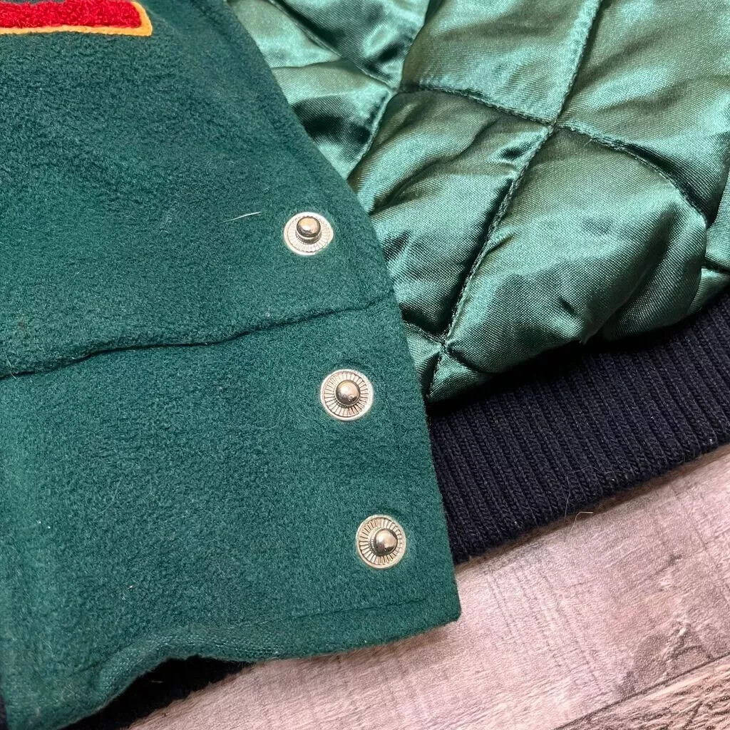 Lady Luck Jacket Men’s Medium Green Varsity Casino High Roller Player’s Club