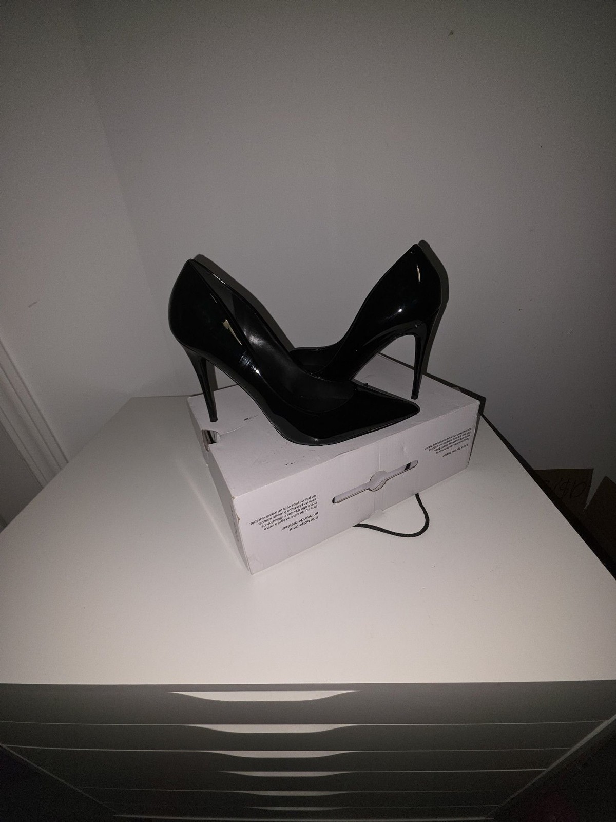 Aldo Stessy Black Patent Pointed Toe Stiletto Heels Size 11