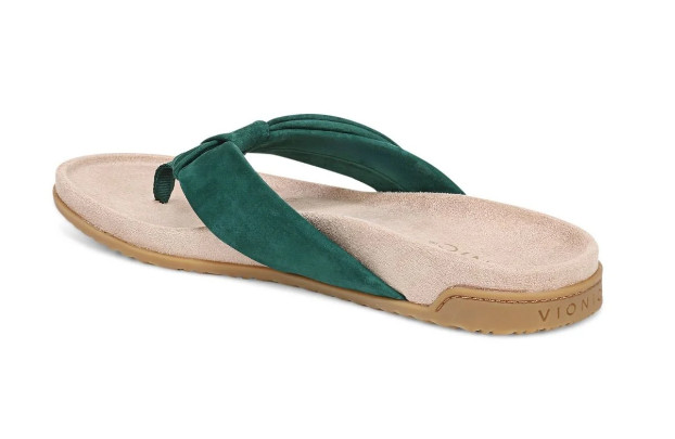 Vionic Women’s Eva Toe Post Sandal, Posy Green Suede