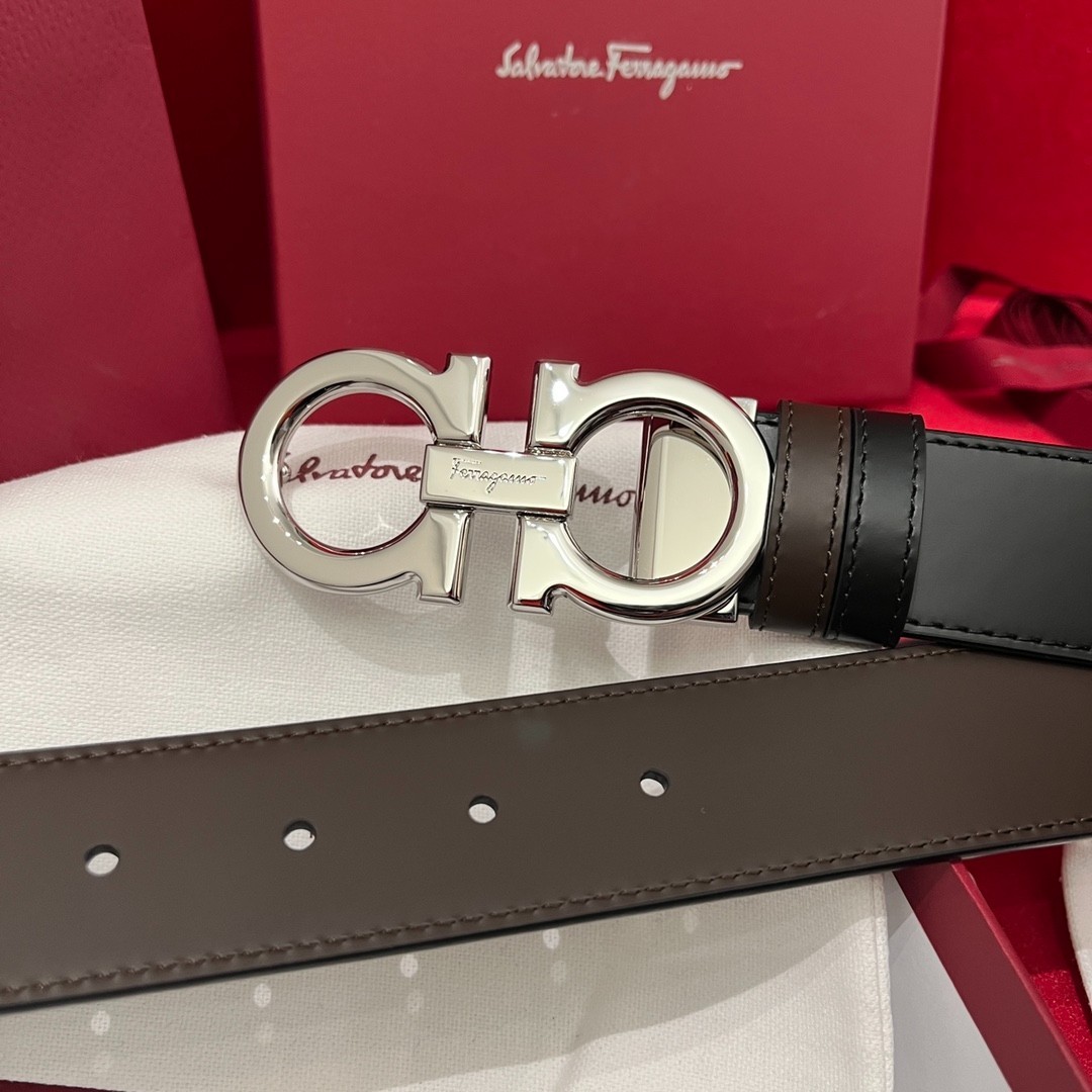 Salvatore Ferragamo Belt Handcrafted classic Italian leather belt Silver Buckle