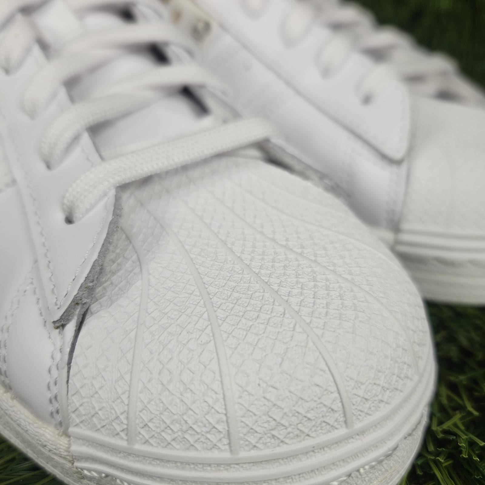 Adidas Superstar Mens Triple White Classic Shell Toe Originals All New EG4960