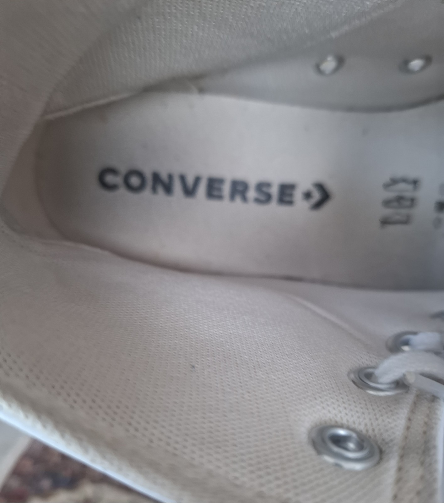 Converse Chuck Taylor All Star High Top White Canvas Lace-Up Sneakers Women’s
