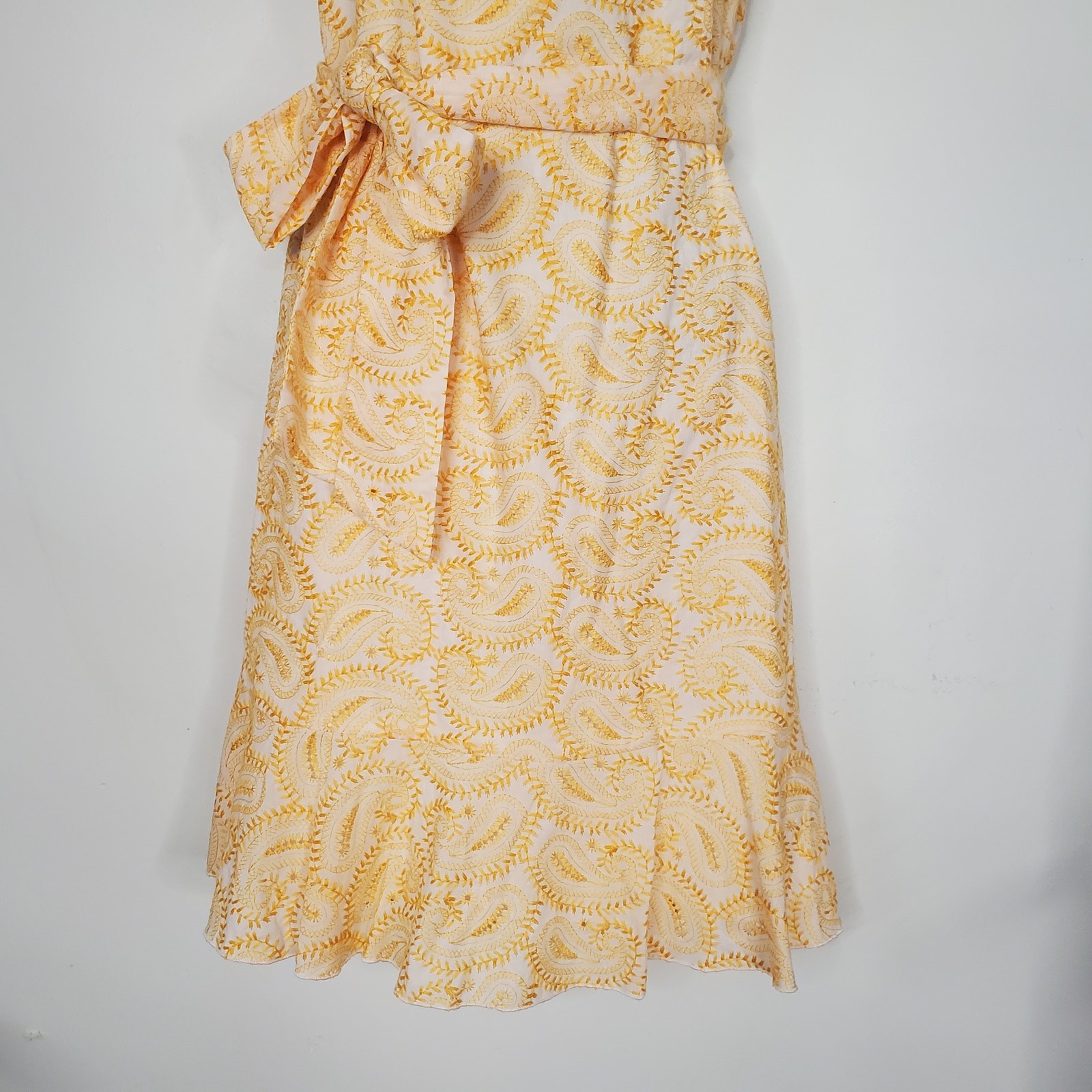 Gal Meets Glam Abby Eyelet Ruffled Sleeveless Dress Golden Yellow Size 6 Summer