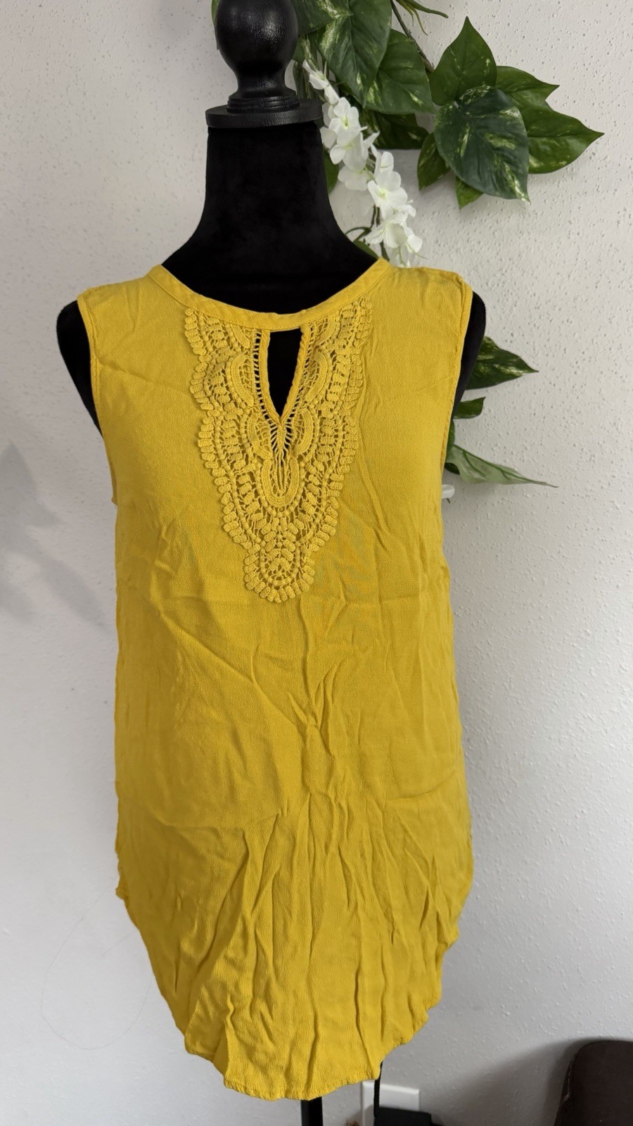 Grace Elements Women’s Mustard Lace Sleeveless Rayon Blouse Top Size M Boho