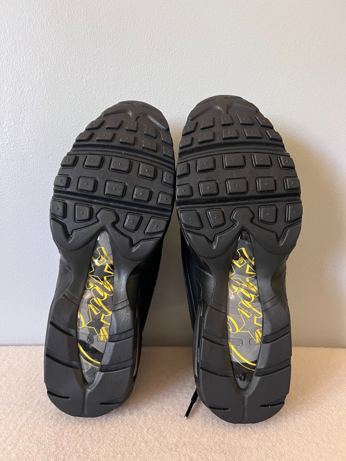 Nike x Corteiz Air Max 95 – Size 10 – Honey Black – NEW – FB2709-003