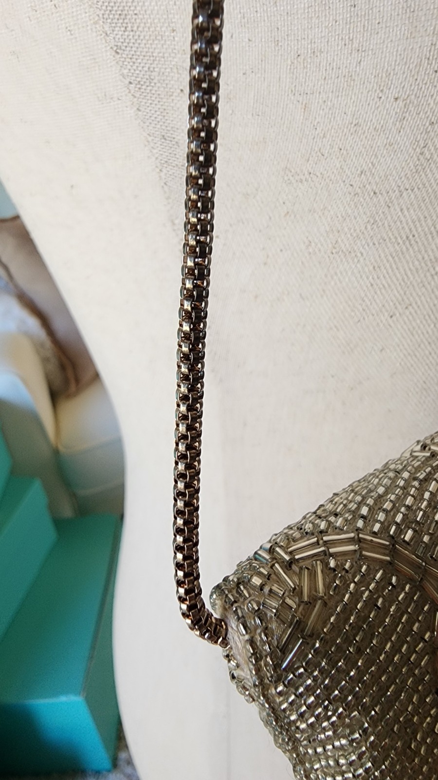 VTG – WALBORG Silver Glass Beaded Evening Purse Scalloped Mosaic w/ Original Box