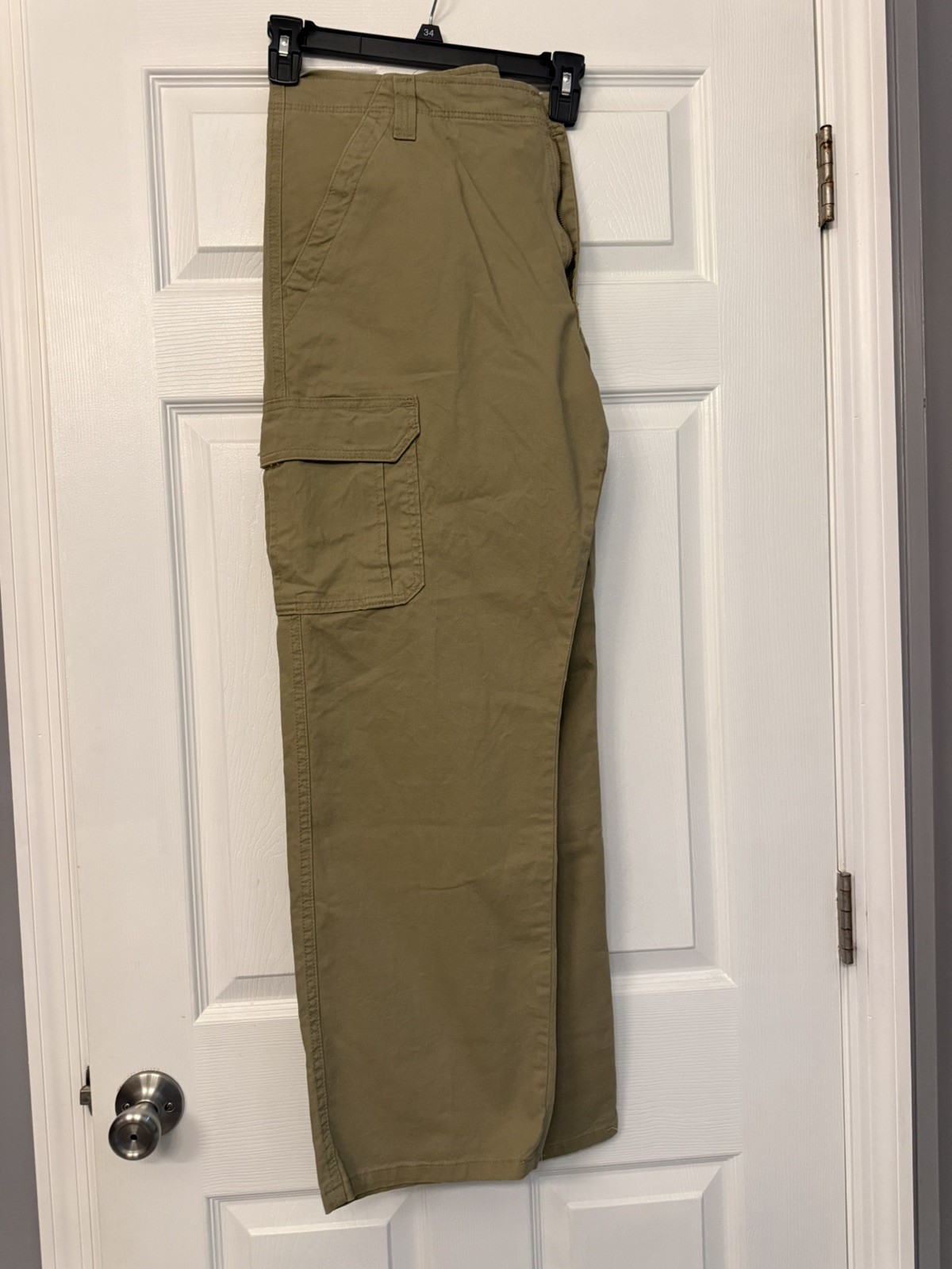 NEW Wrangler Cargo Pants Mens 36×30 Khaki Relaxed Fit Five Star Heritage Stretch