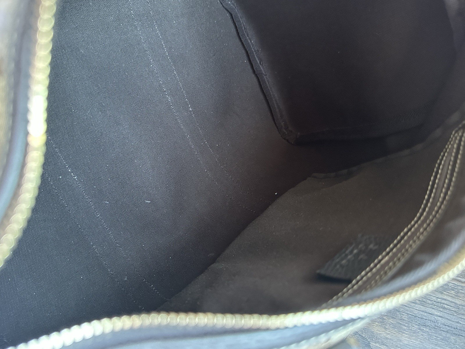 Gucci Beige/Ebony GG Crystal Medium Joy Boston Bag