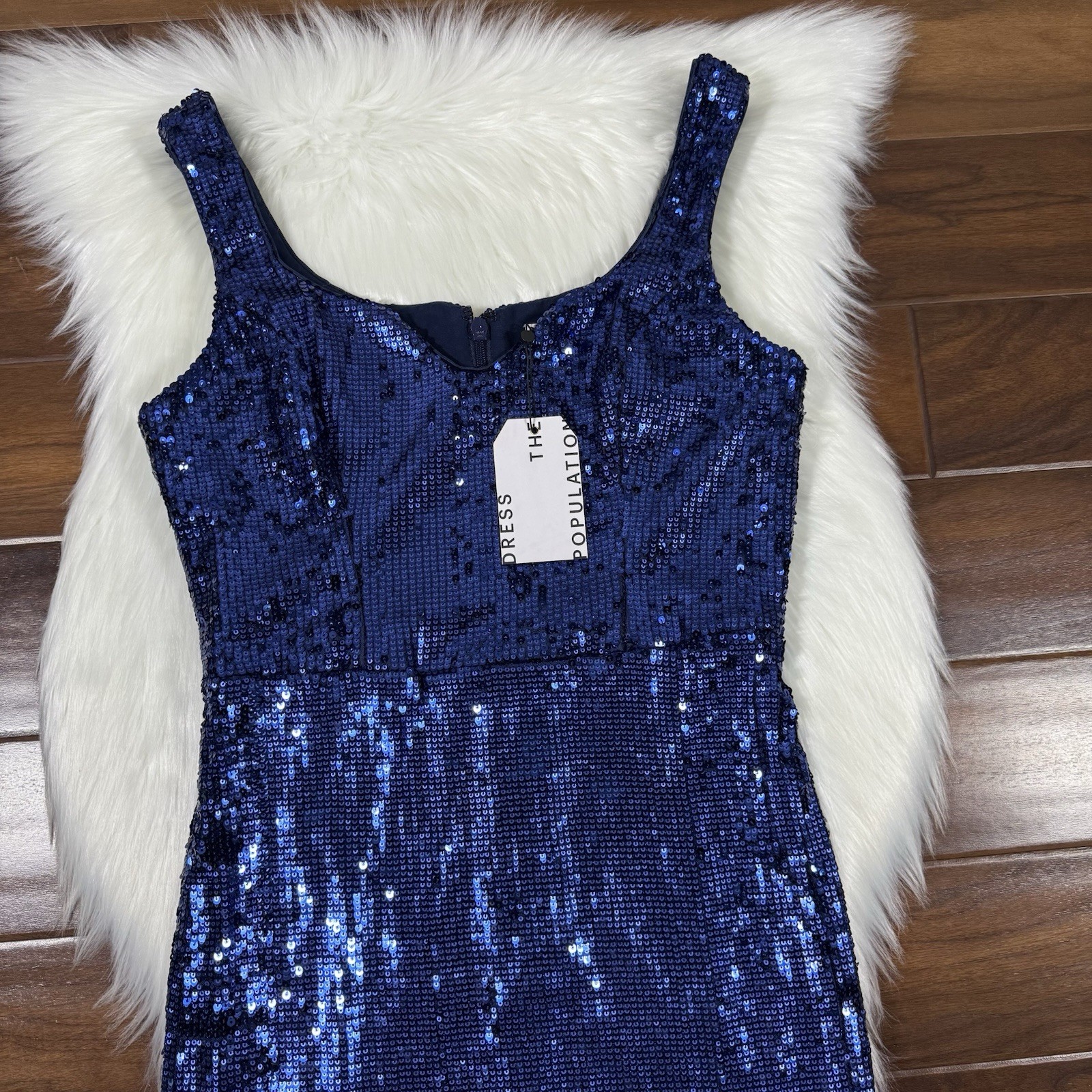 Dress the Population Size Medium Blue Sequin Sloane Sleeveless Sheath Dress