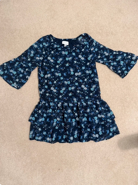 Childrens place blue floral dress M 7/8