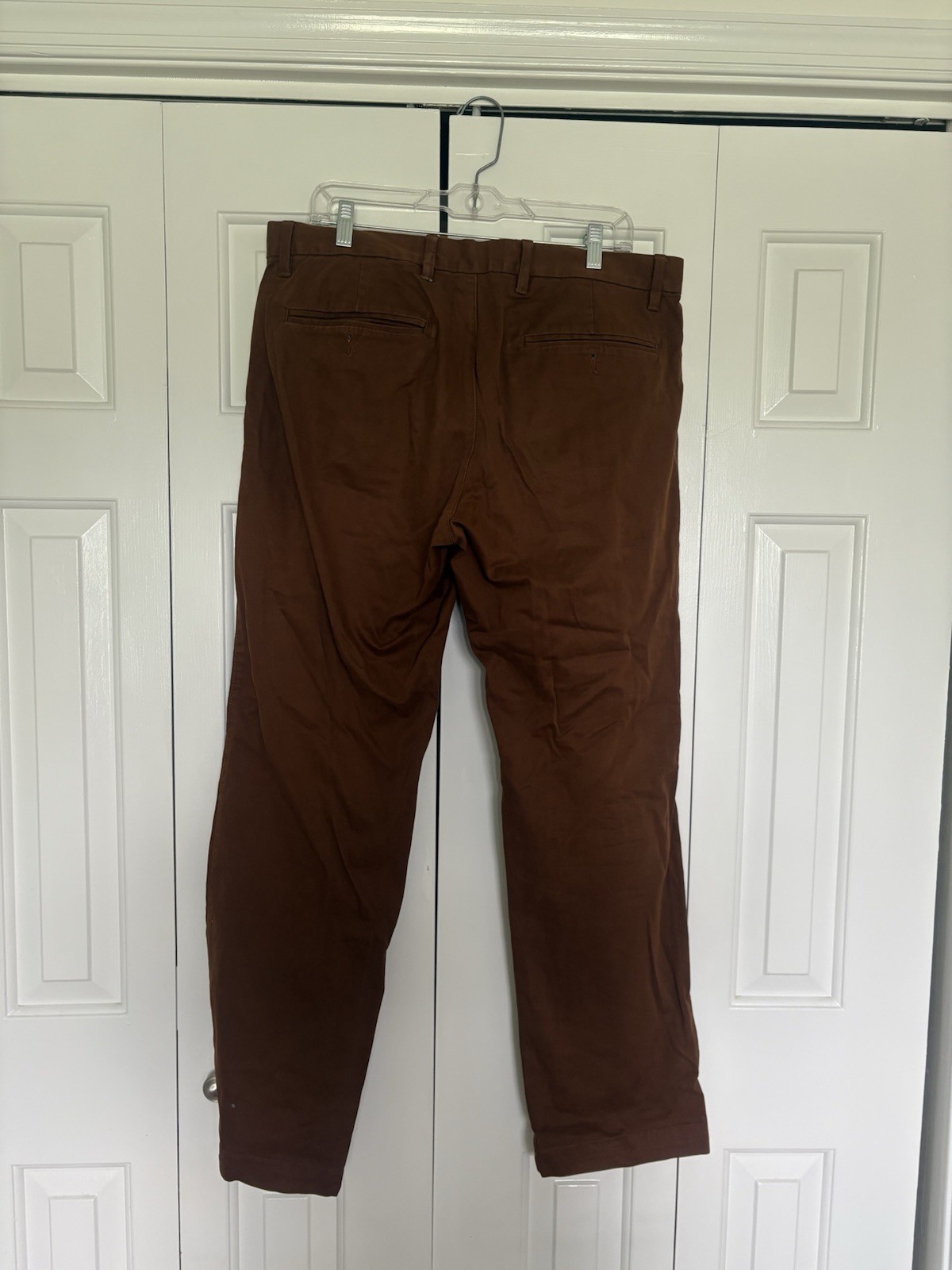 Gap Khakis Men’s Brown Straight Fit Stretch Twill Flat Front Pants 34