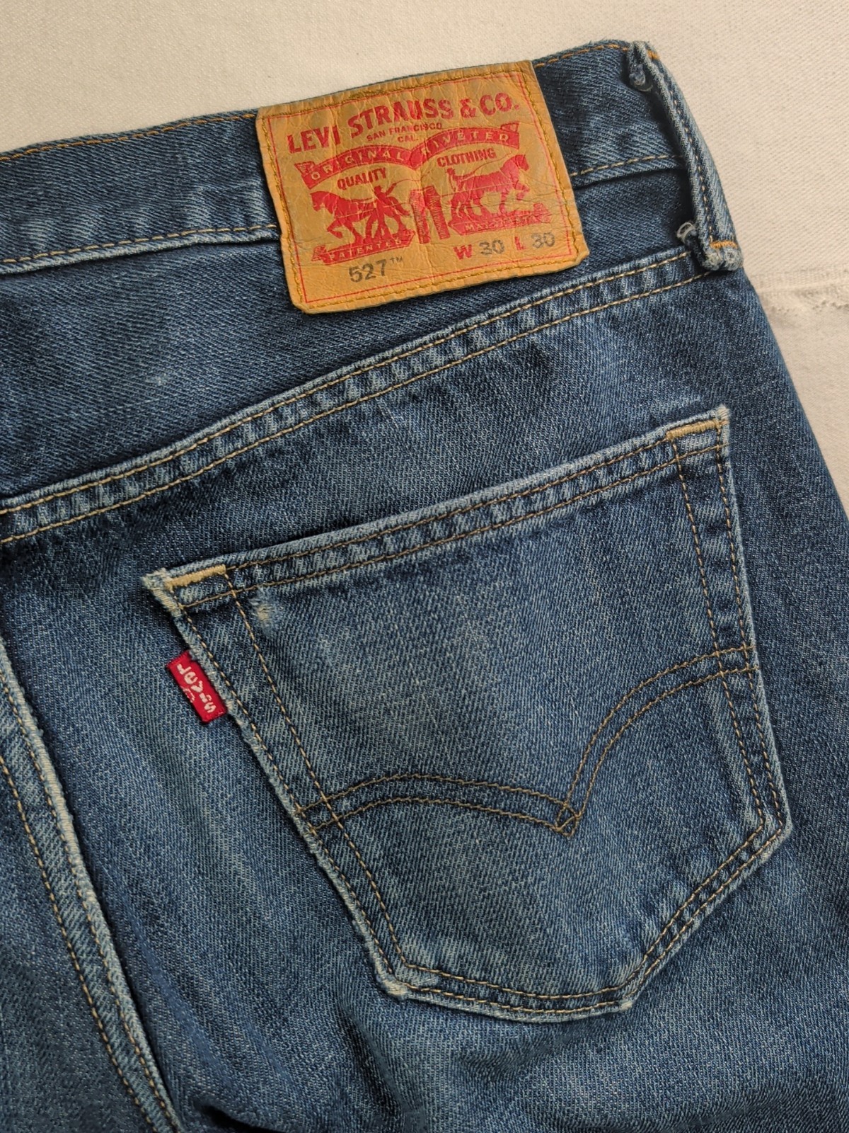 Levis 527 Low Boot Cut Mens 30×30 Blue Jeans