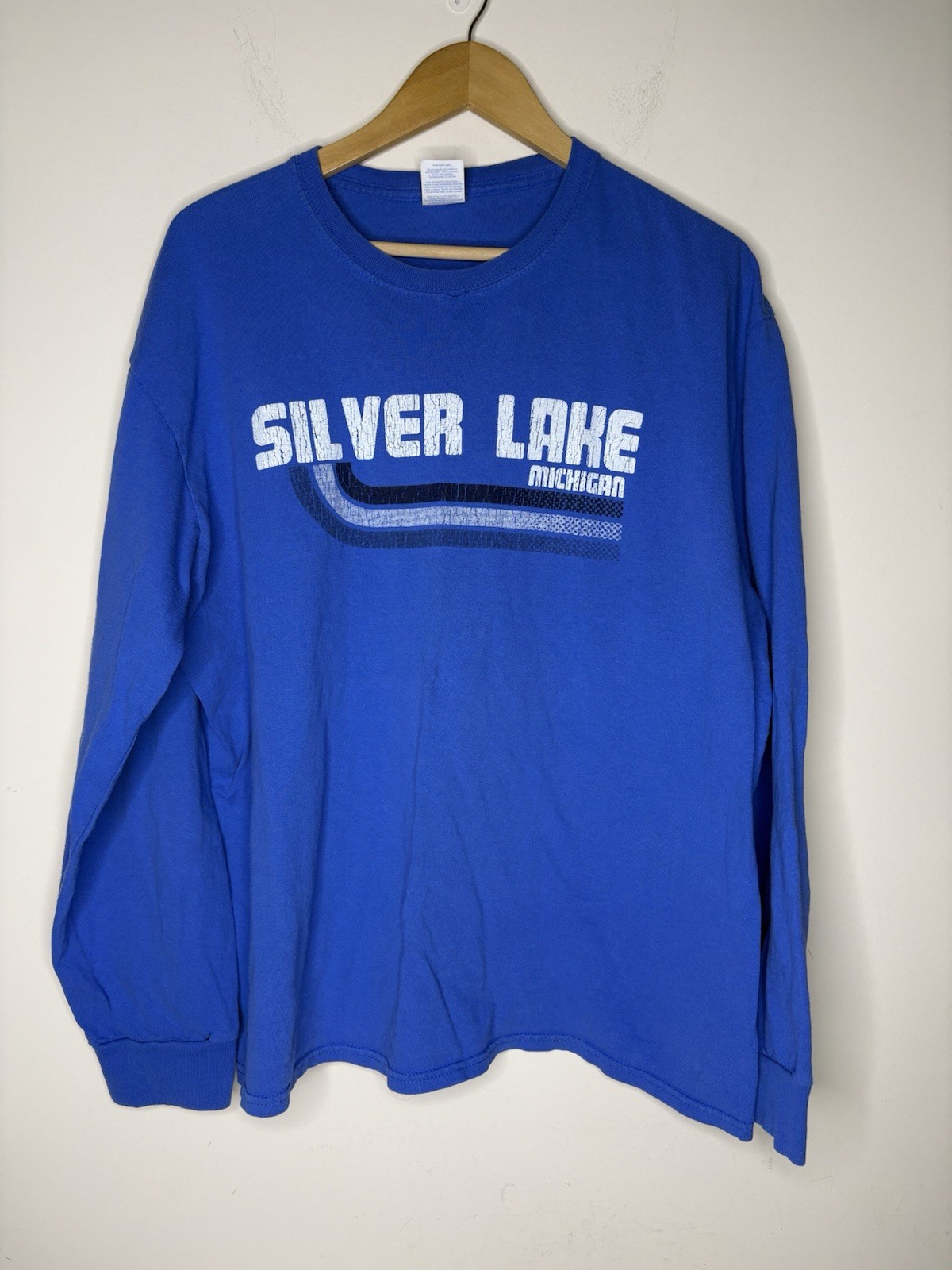 Silver Lake Michigan Size XL Mens Long Sleeve T-Shirt Blue Northern Michigan Tee