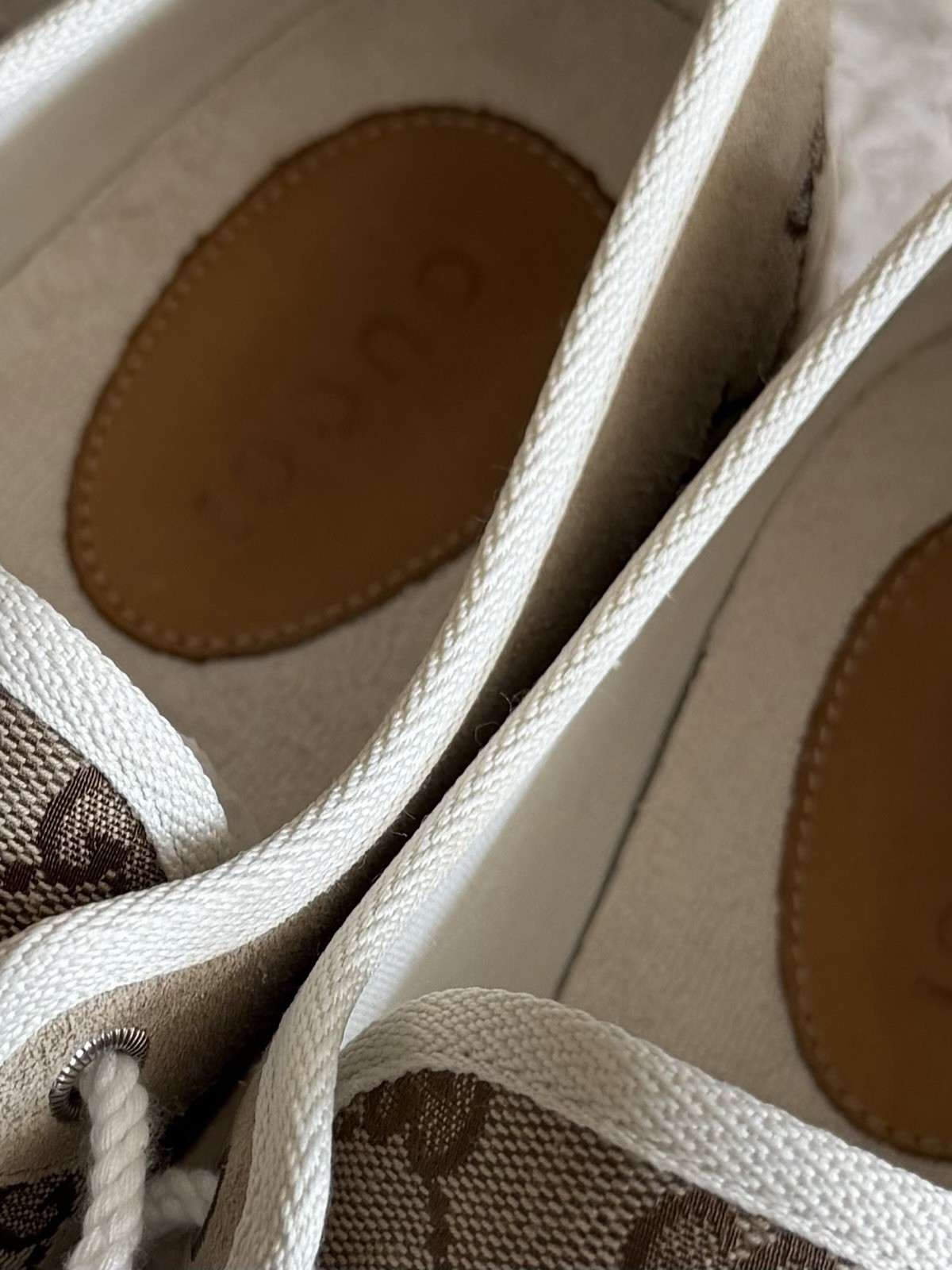 Gucci Tortuga GG Men’s Camel Beige Ebony Canvas Sneakers EU 9 US11.5 FABQA 9796