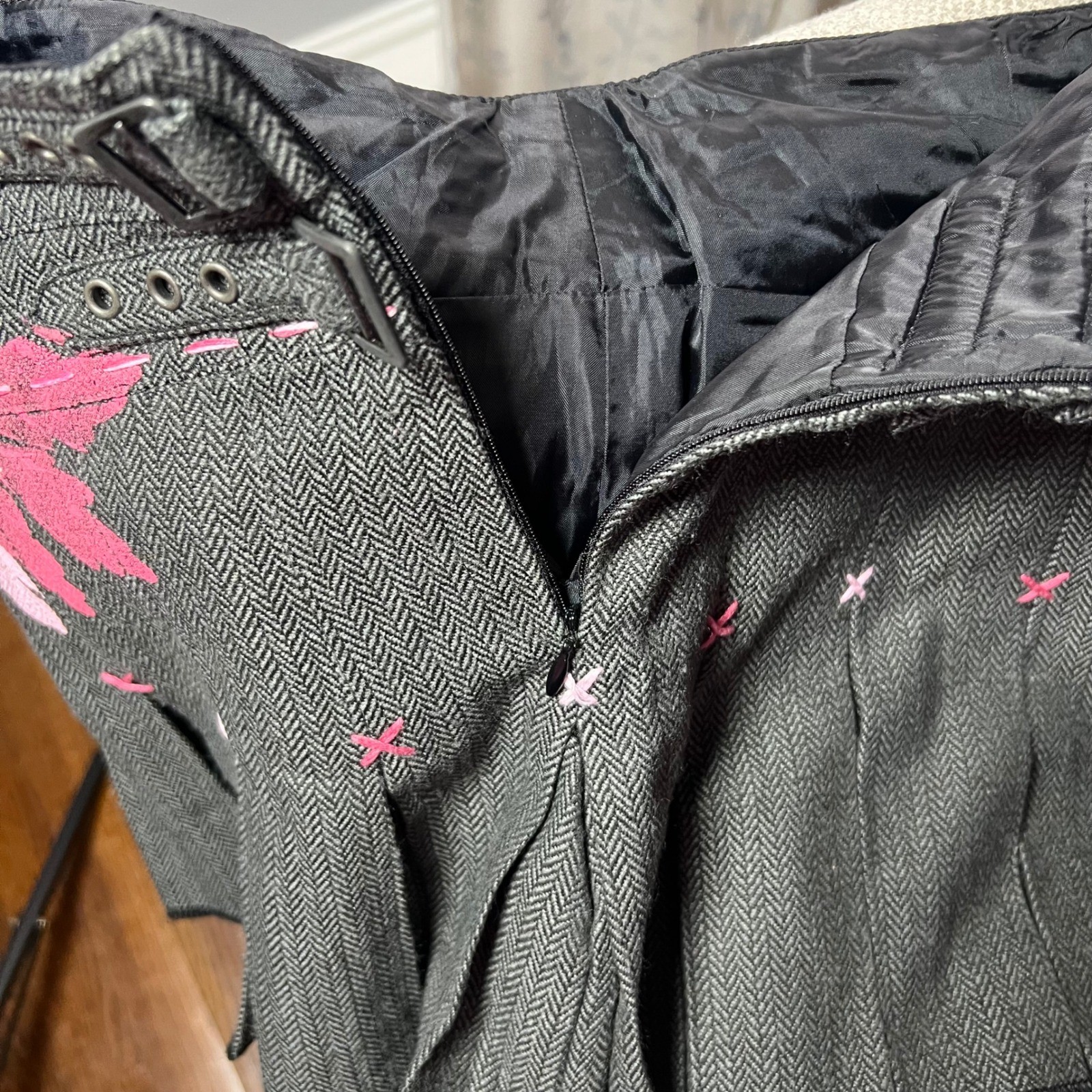 Wet Seal Pleated Mini Skirt Gray Herringbone Flower Size 3 Grunge Schoolgirl