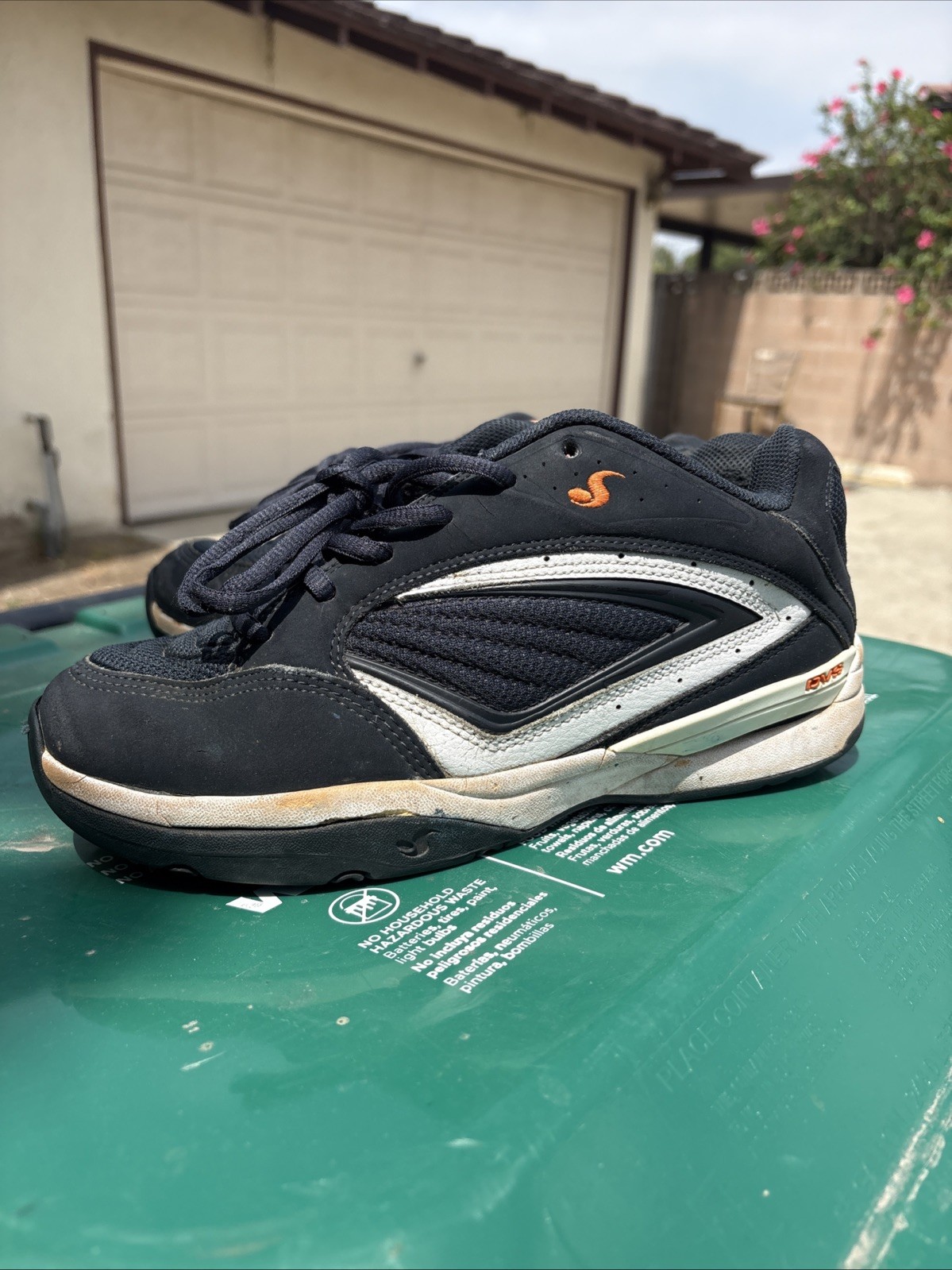 VTG DVS Shoe company ‘TYRANT’ 1999 Sz8 Rare Skateboarding vintage shoes