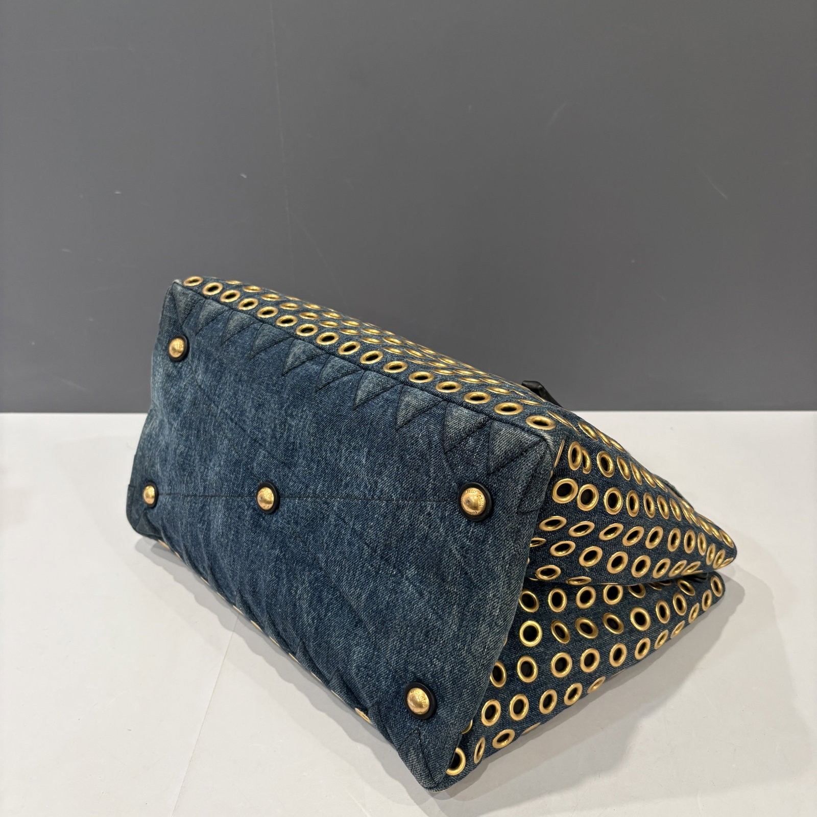 Miu Miu Eyelet Two Way Bag Blue Denim (ya041226a8)