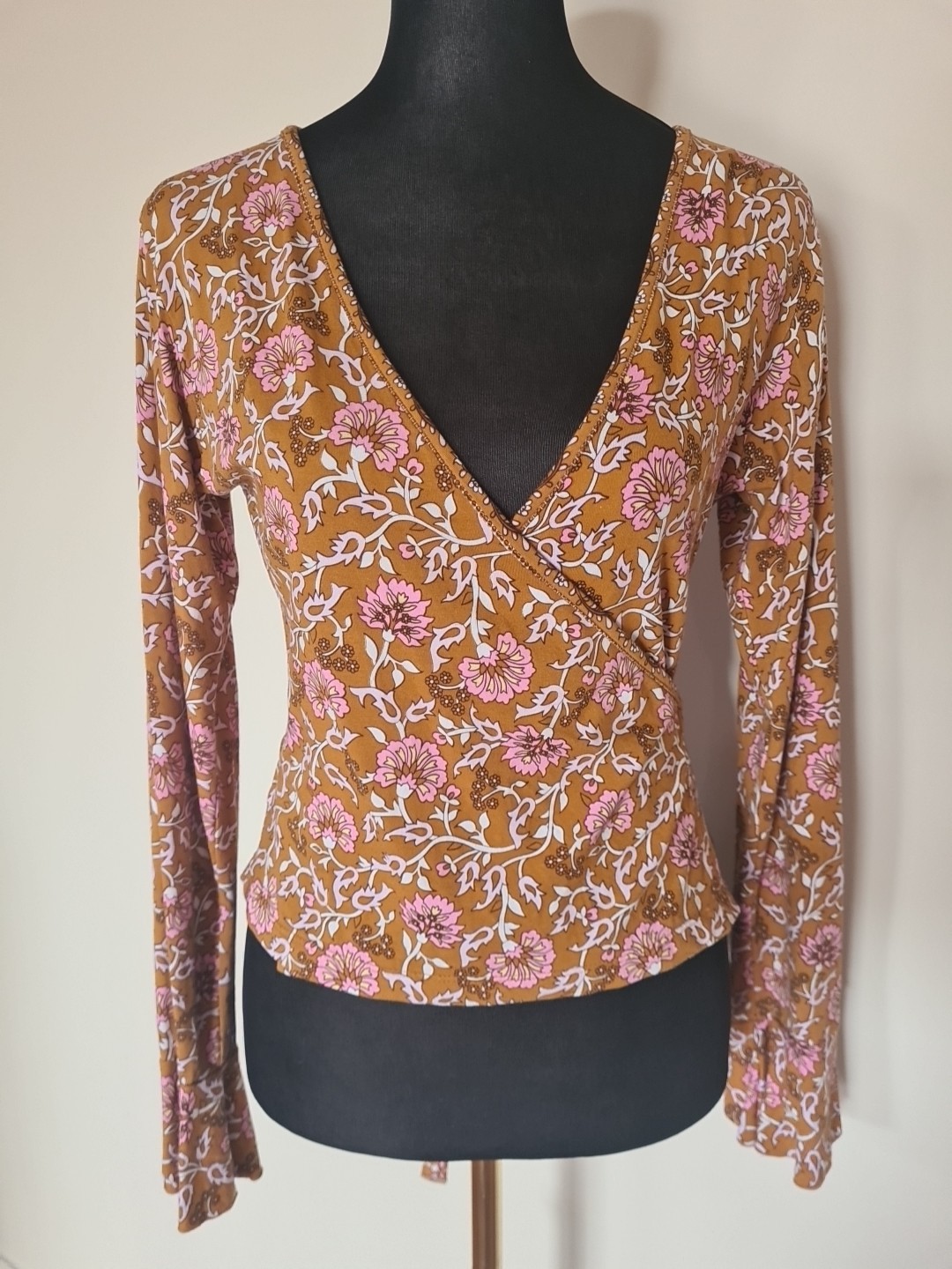Arnhem Soi Gypsy Brown Pink White Bohemian Hippie Wrap Around Top 10 👇check