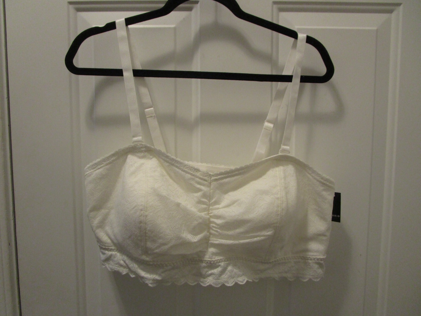 TORRID UNLINED 4 WAY STRETCH LACE BANDEAU BRA CLOUD DANCER WHITE NEW