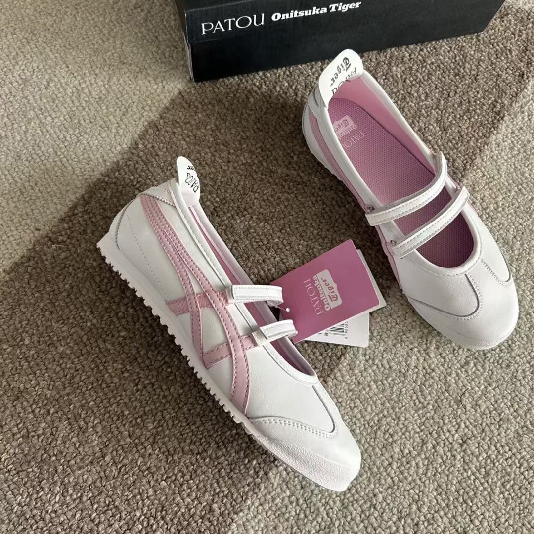 Vintage Onitsuka Tiger Mexico 66 Ballet Shoe Flats White/Pink 1183C379-101