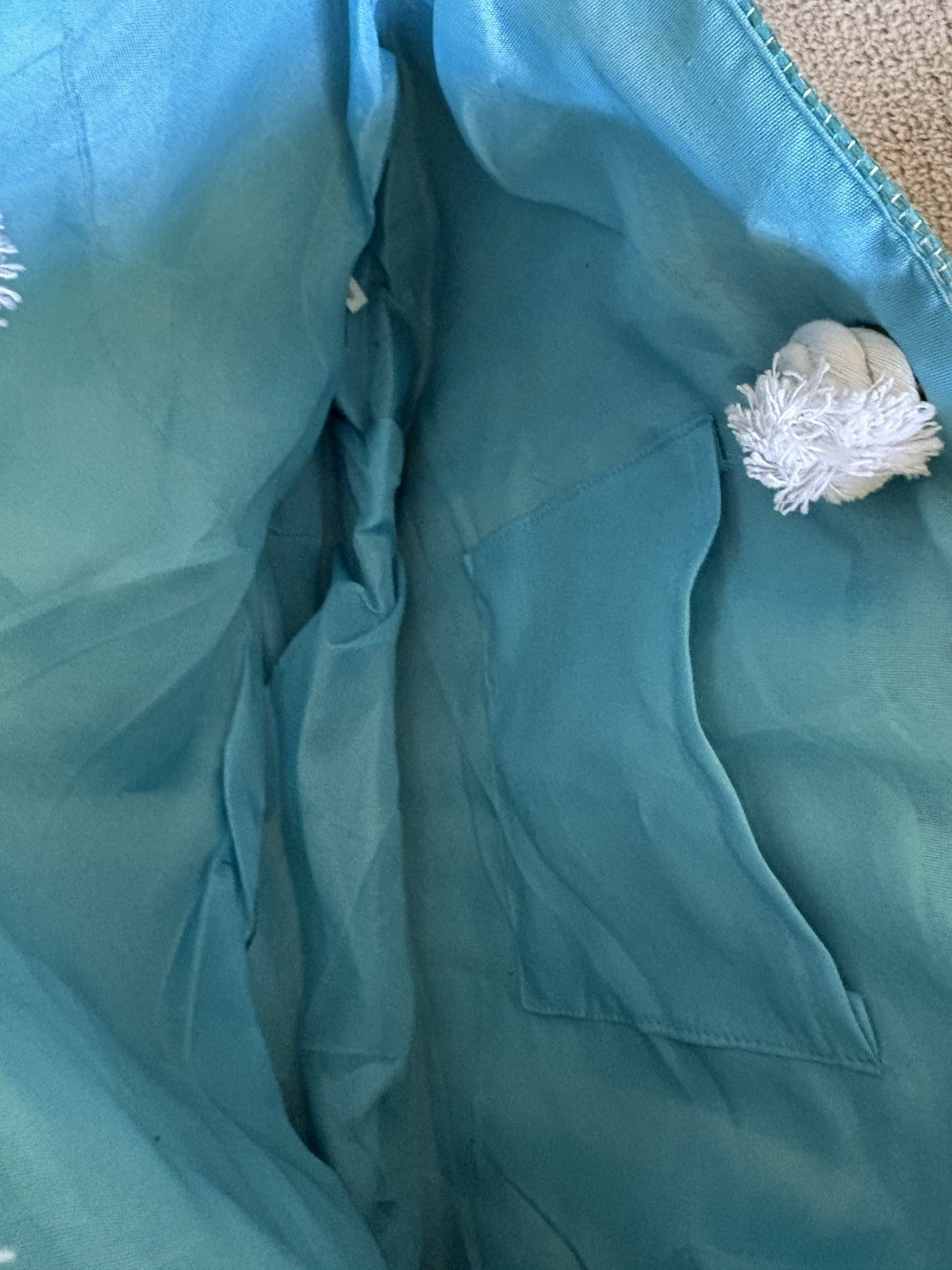 Nordstrom Turquoise and White Straw Tote Bag 12×18 Inches NWOT Beach Or Pool
