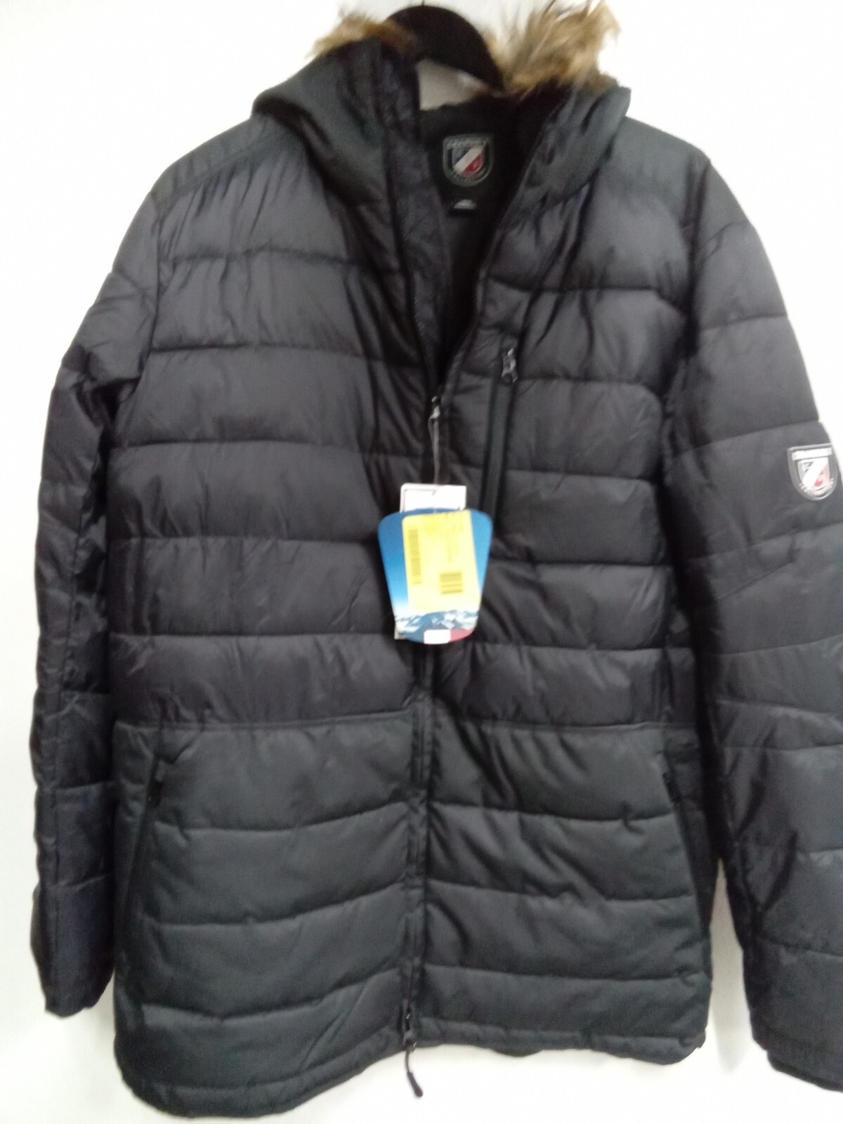 Chamonix Straight Baffle Puffy Black Jacket Men’s Size L #5B4D