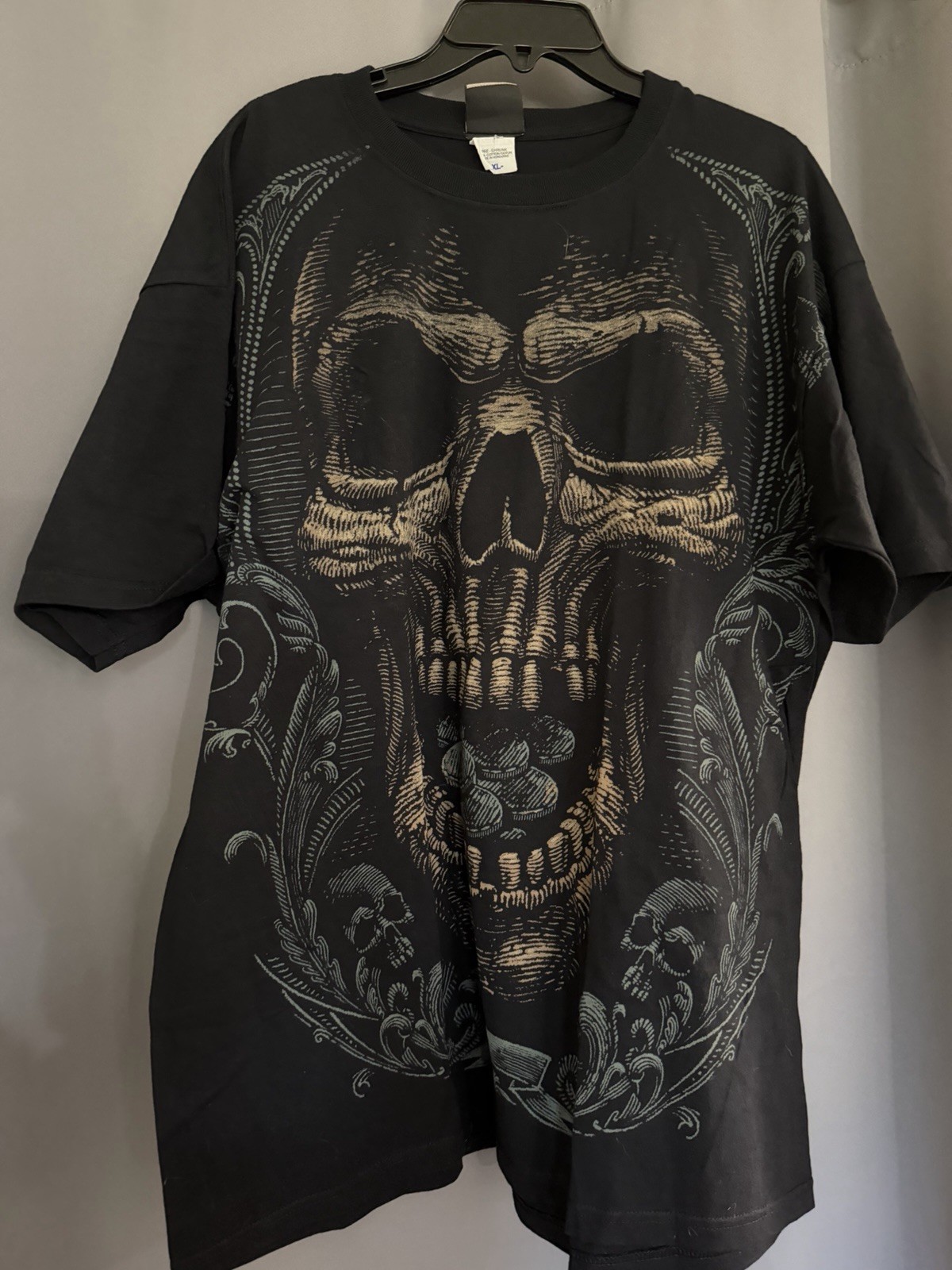 Liquid blue vintage Men’s Regular Black Crew Neck Short Sleeve Skull Graphic