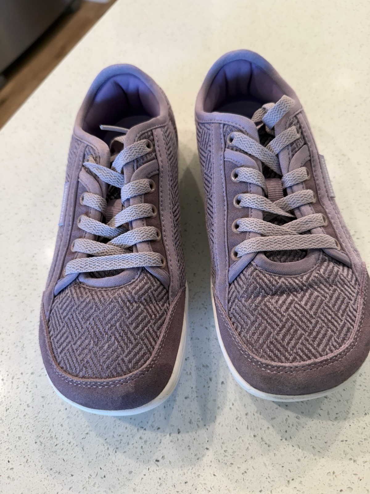 HOBIBEAR Women’s Low Top Lace-Up Athletic Sneakers Fabric Herringbone Purple