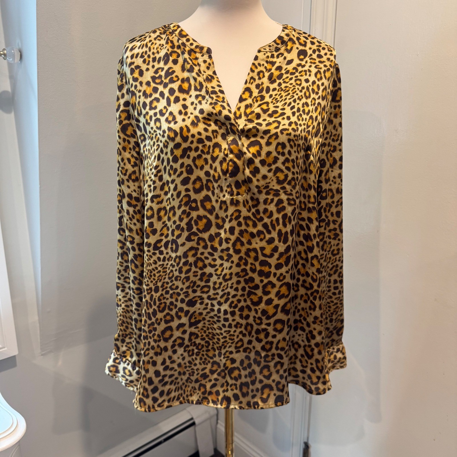 Jones New York Brown Leopard Print Blouse Split Neck Chic | Size Large