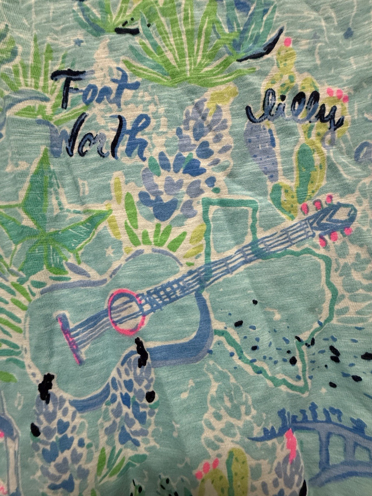 NWOT Lilly Pulitzer Etta V Neck Top L Lilly Loves Texas Destination Print