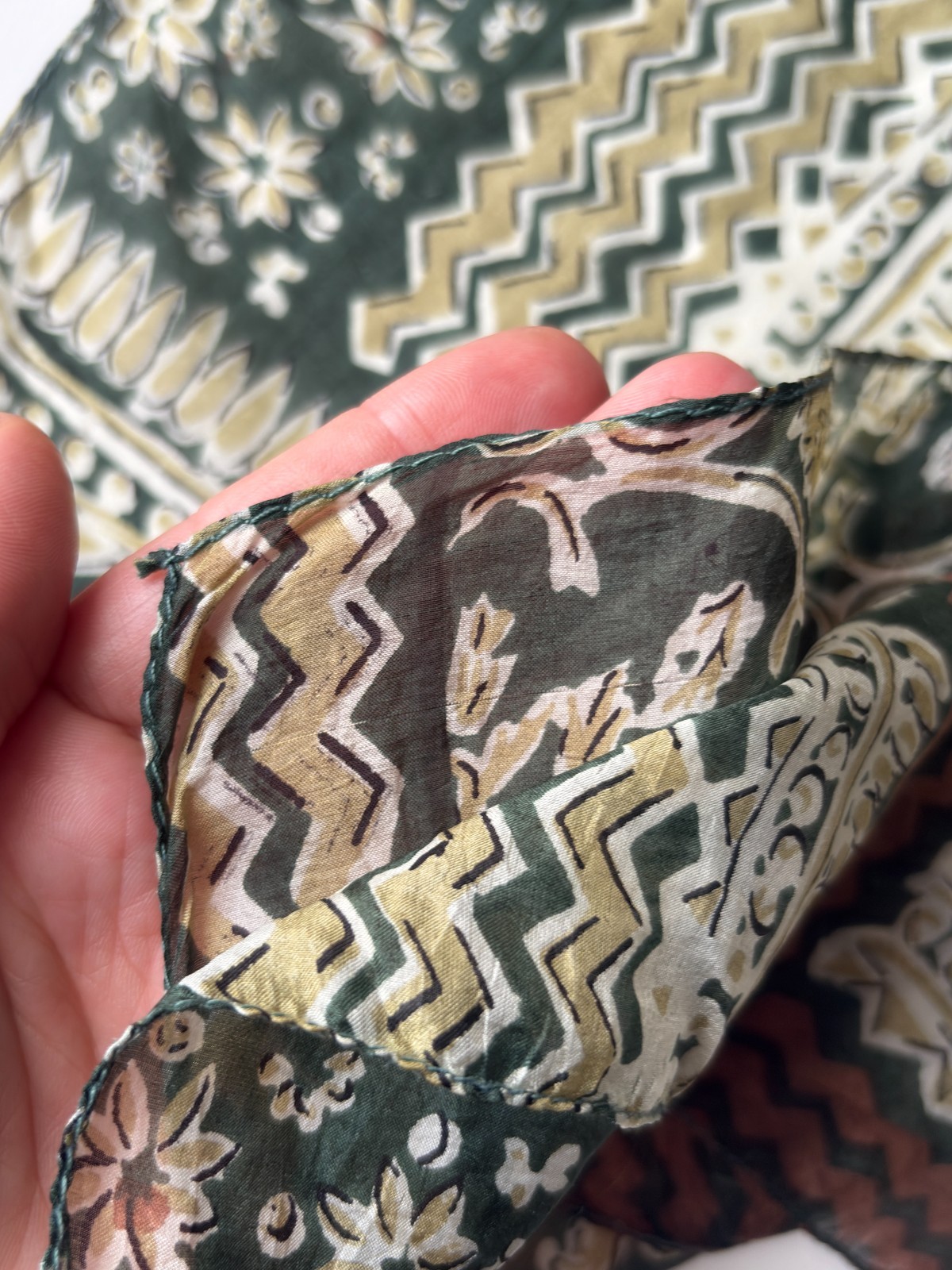 Vintage Silk Scarf Green Abstract Boho Ethnic Floral Designer Luxury Wrap, 34